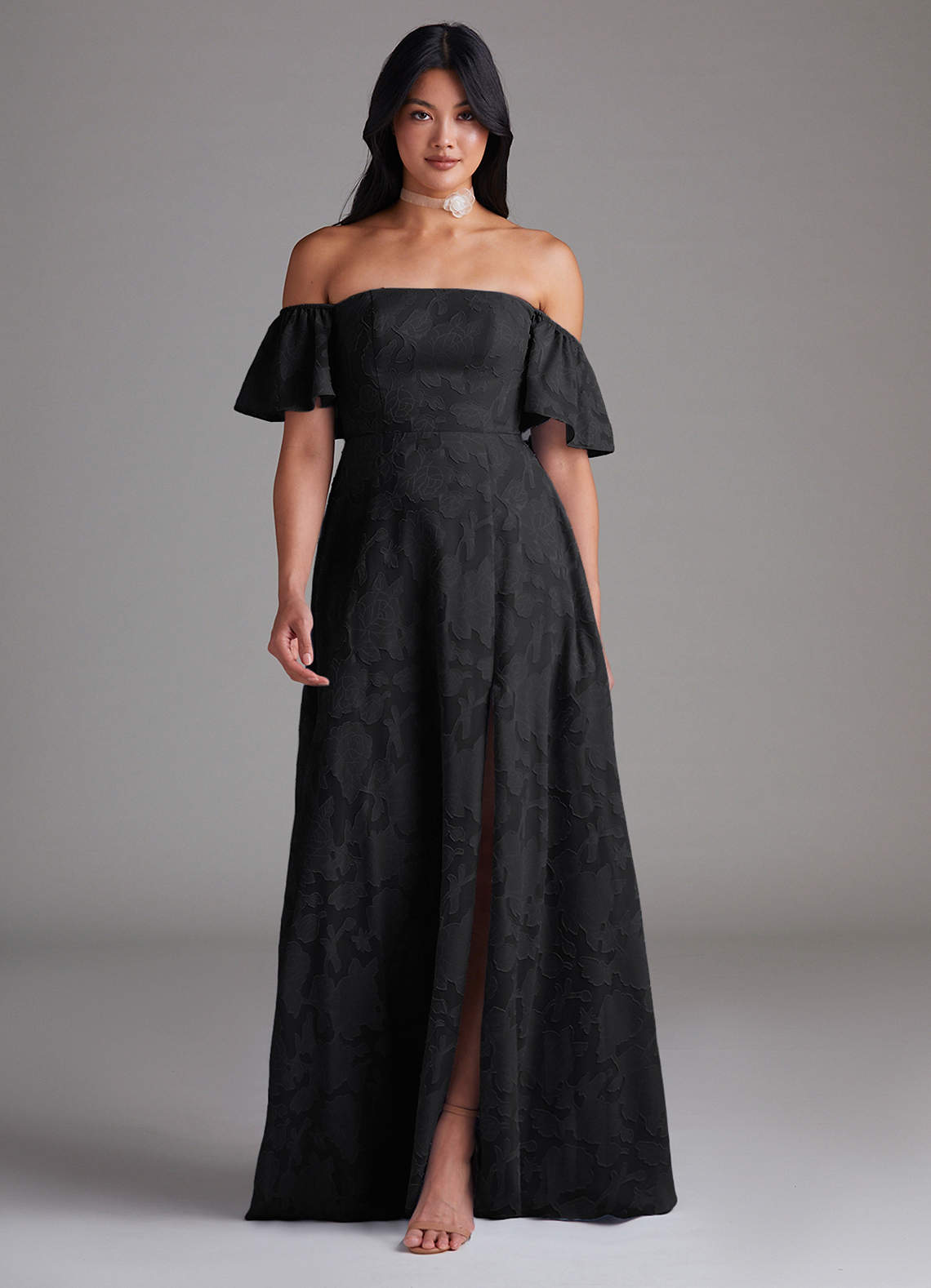Azazie Sue Vestidos de damas de honor Vestido de Negro de Devorado Floral de Corte en A Convertible con Vestidos sin tirantes image1