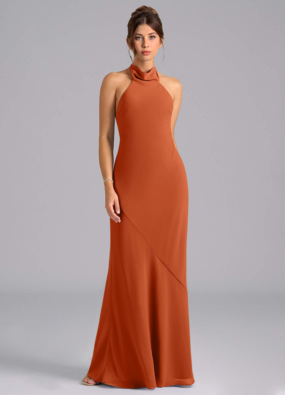 Azazie Velli Vestidos de damas de honor Vestido de Naranja Quemada de Gasa de Corte Sirena con Cuello Alto image5