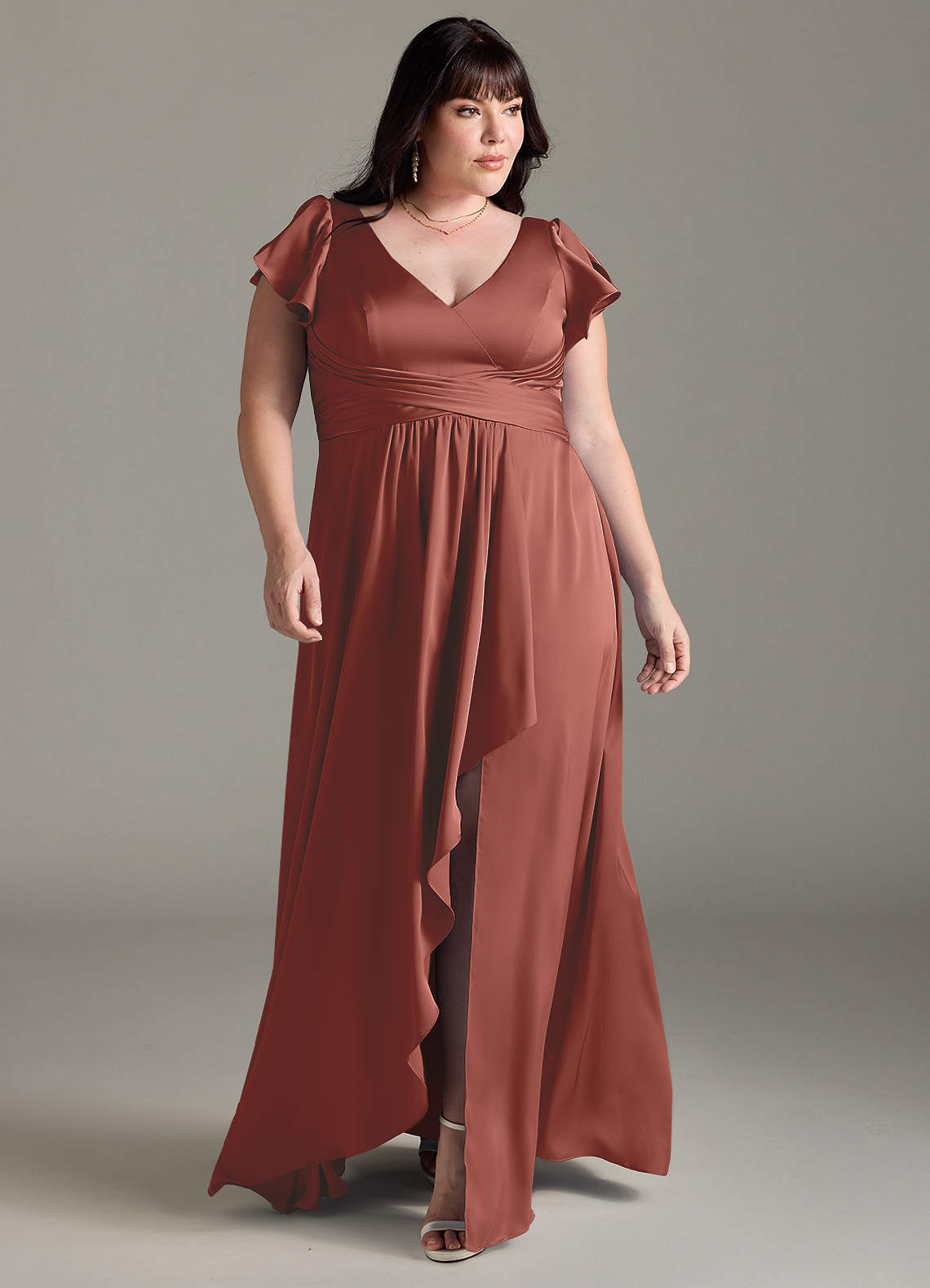 Azazie Omari Vestidos de damas de honor Vestido de Castaño de Satén Elástico de Corte en A image1