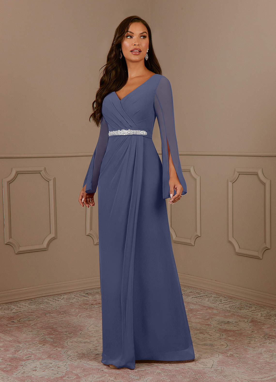 Azazie Belinda vestidos de madre de la novia Vestido de Tormenta de Gasa de Corte En A con Cuello en V Plisado image1