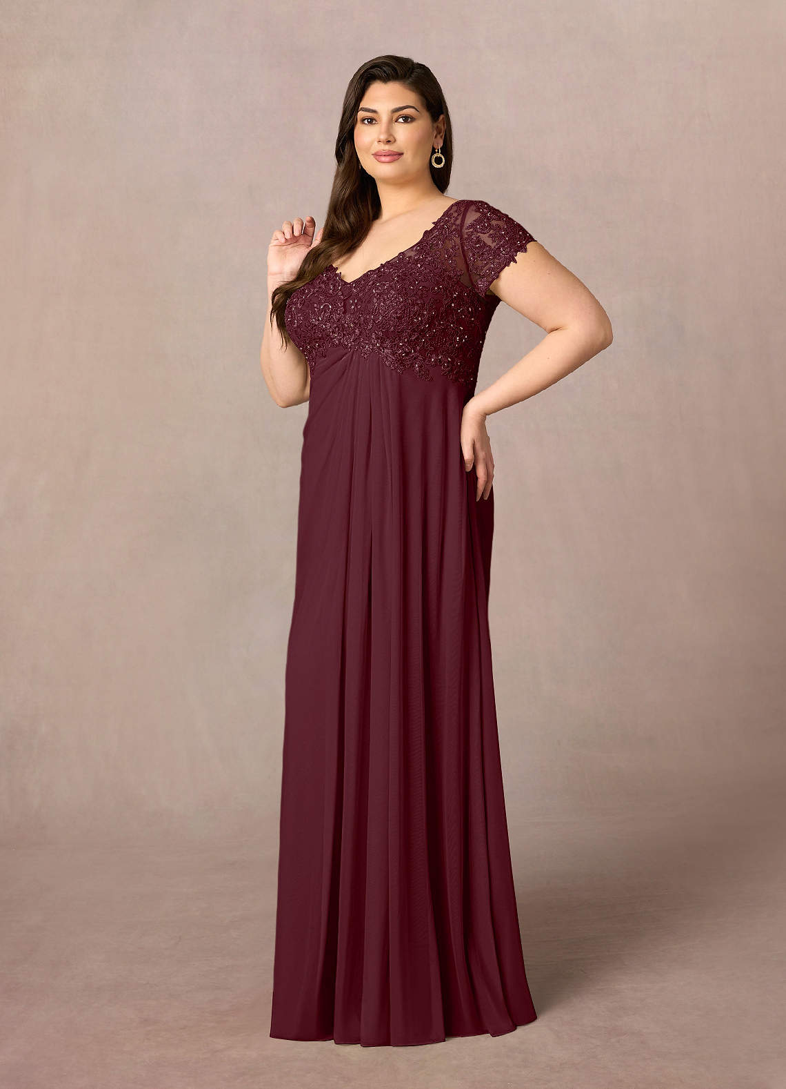 Azazie Macy vestidos de madre de la novia Vestido de Cabernet de Encaje de Corte En A con Encaje de lentejuelas image6