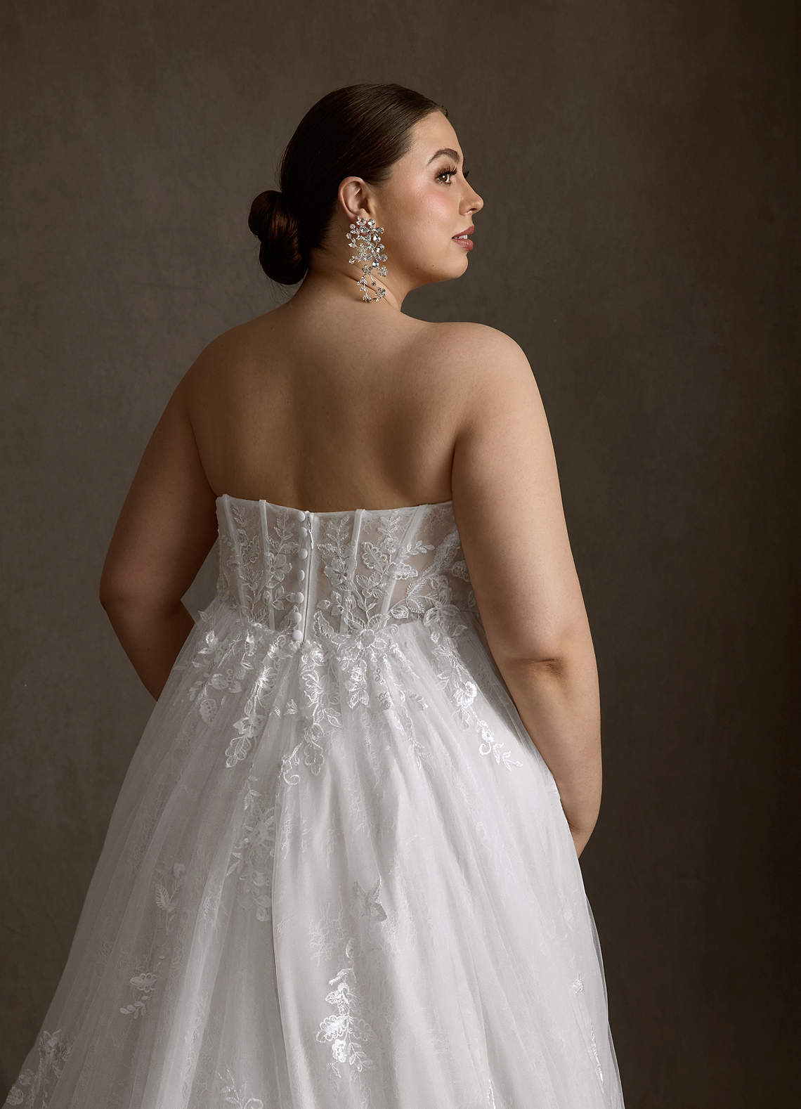 Azazie Elowyn Wedding Dresses Diamond White Ball-Gown Strapless Lace Dress image25