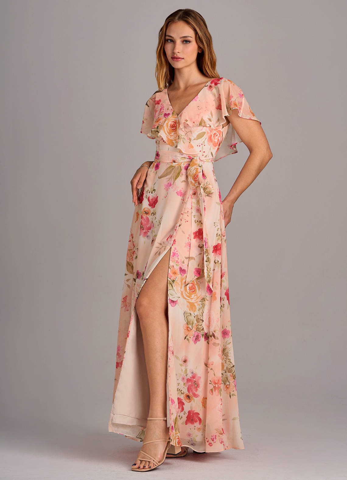 Azazie Lainey Robes de demoiselle d'honneur Robe Trapèze en Mousseline de soie avec poches Bouquet Florale Abstrait image4