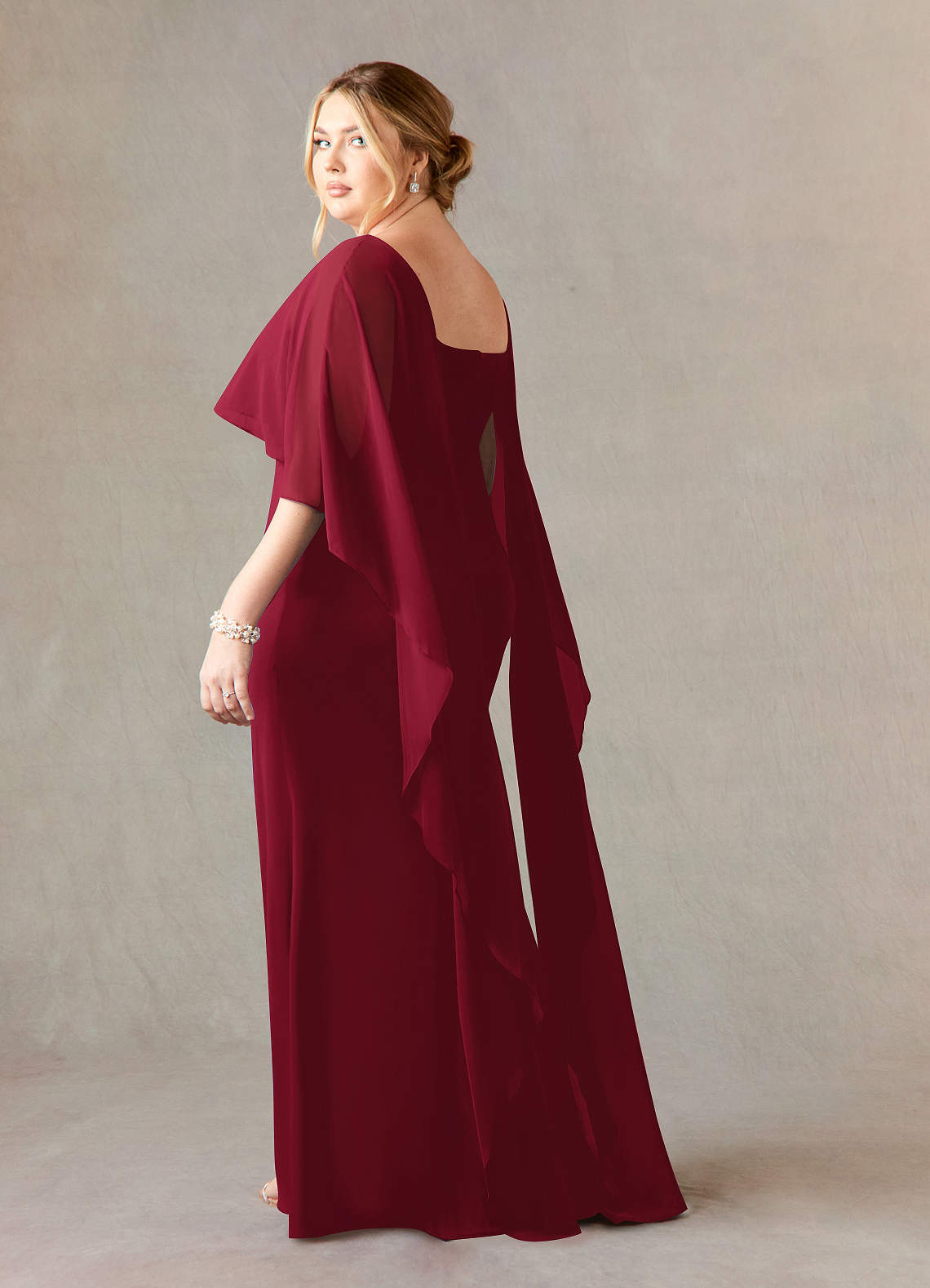Azazie Dion vestidos de madre de la novia Vestido de Borgoña de Crepé elástico de Recto con Scoop image10