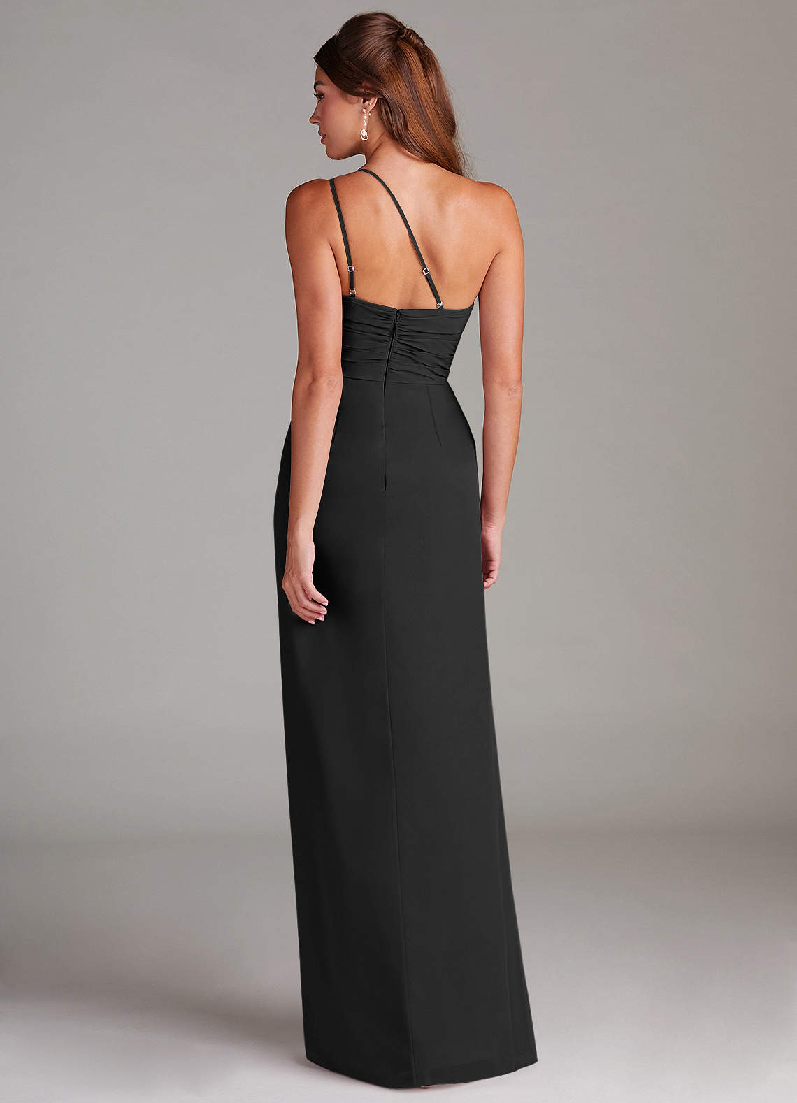 Azazie Eren Vestidos de damas de honor Vestido de Negro de Gasa de Corte Recto con Hombro unilateral image6