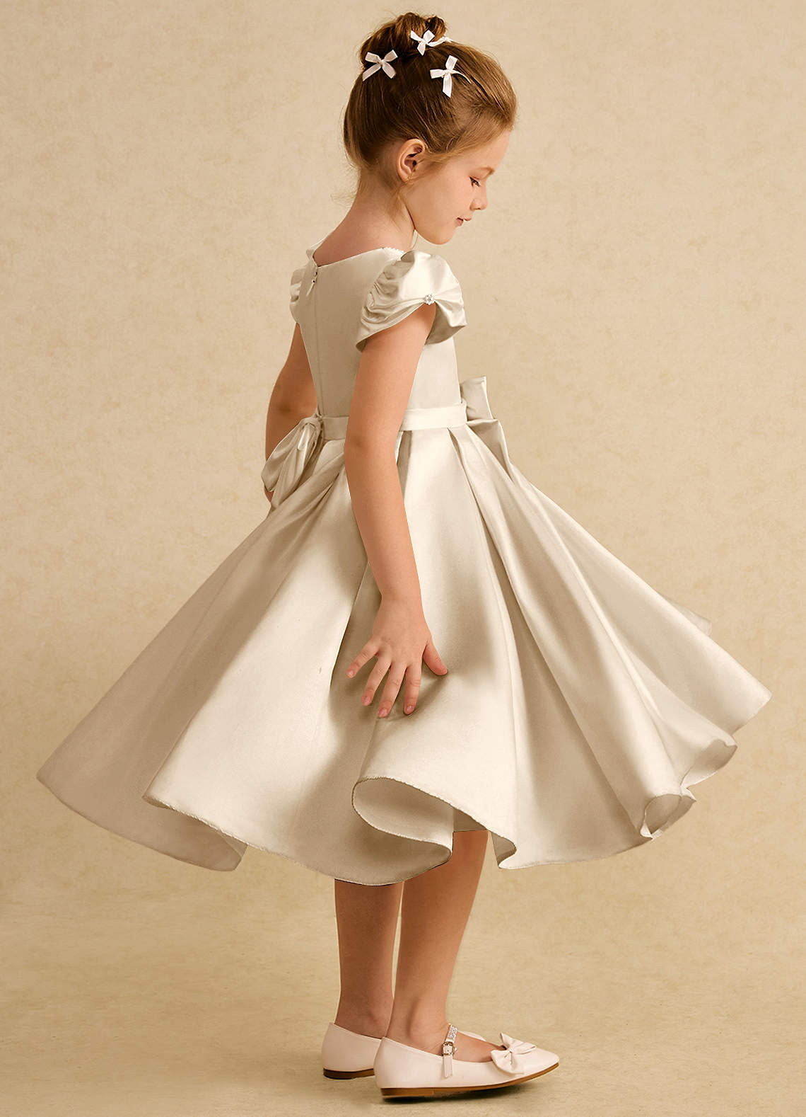 Azazie Pearl Flower Girl Klänningar Klä Balklänning i Matt satäng Plisserad image2