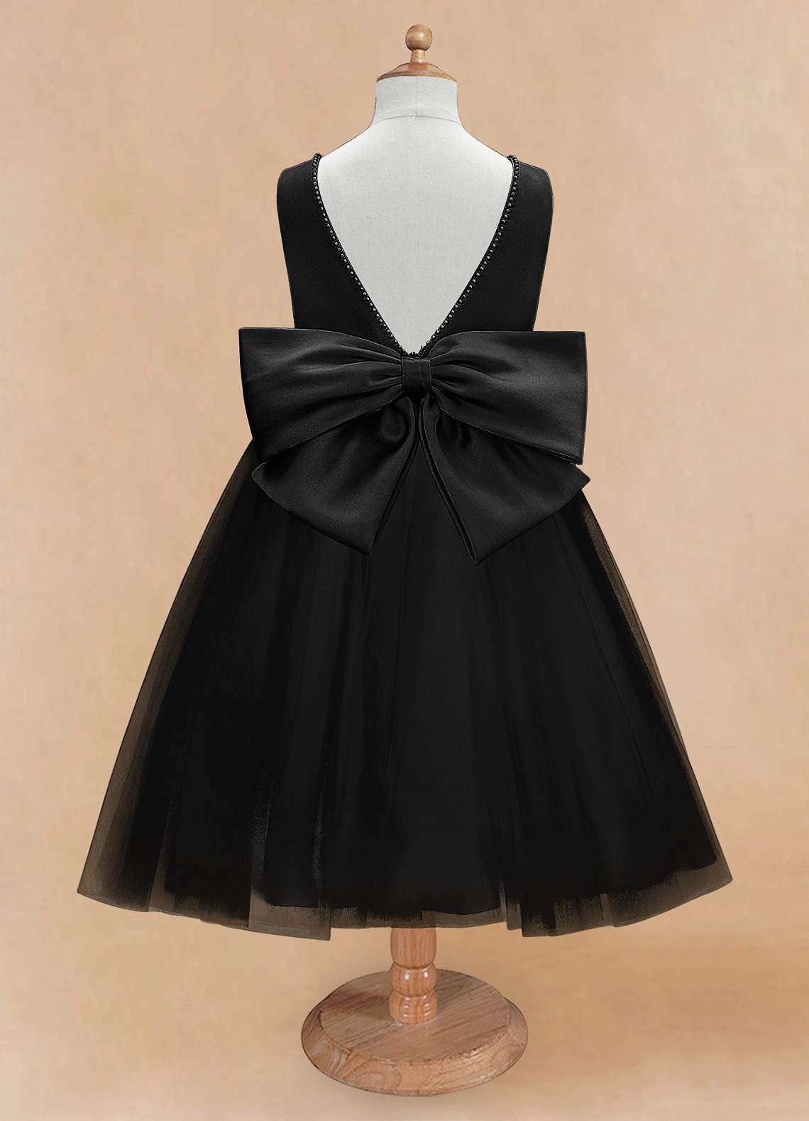 Azazie Sarina Vestidos de florista Vestido Preto de Tule de Linha A com Arco image6