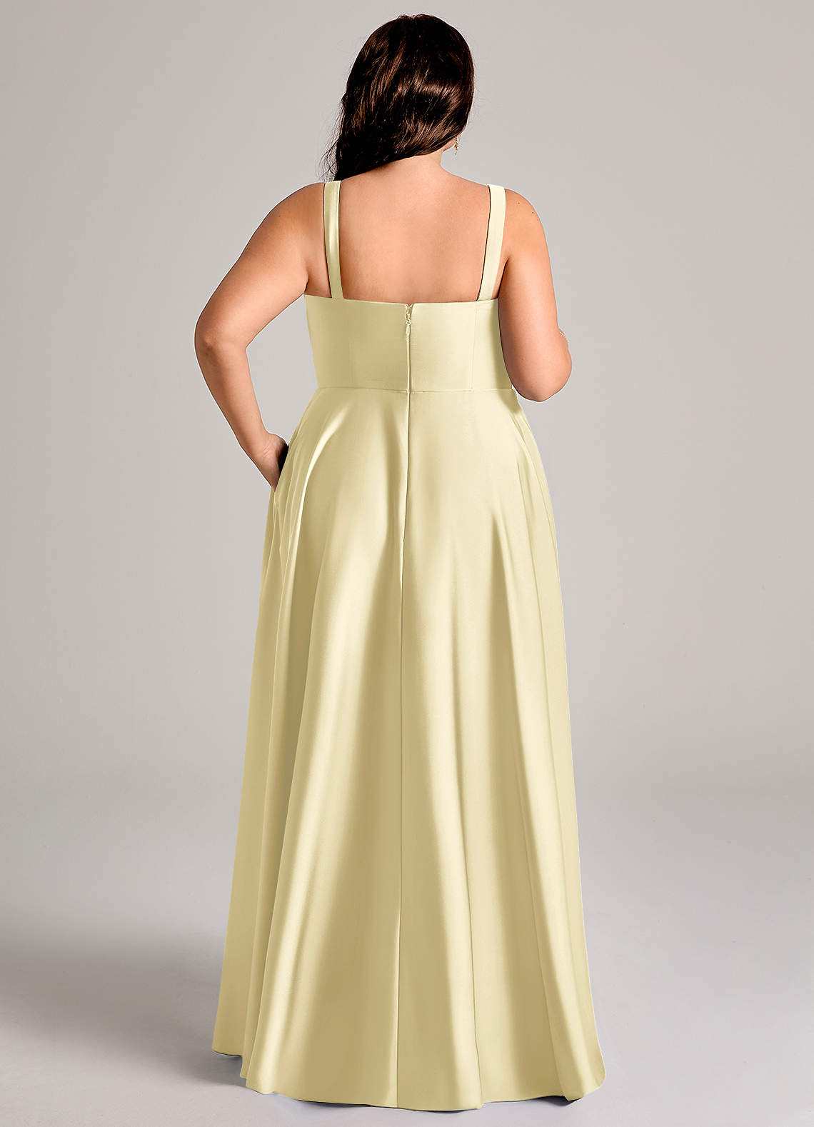 Azazie Shaude Robes de demoiselle d'honneur Robe Trapèze en Satin extensible Plissée Sorbet Citron image12
