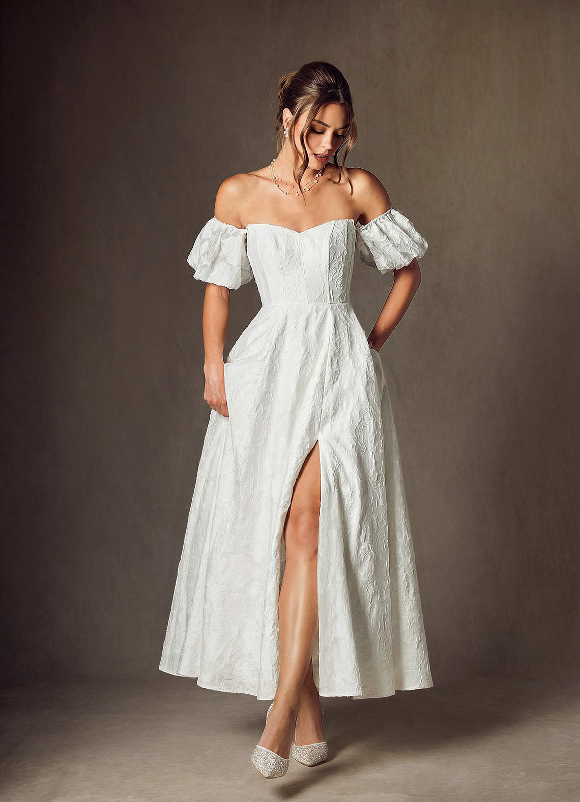 Azazie Clotille Vestidos de novia Vestido de Diamante Blanco de Jacquard Desgastado Floral de Corte Princesa con Escote de Corazón image3