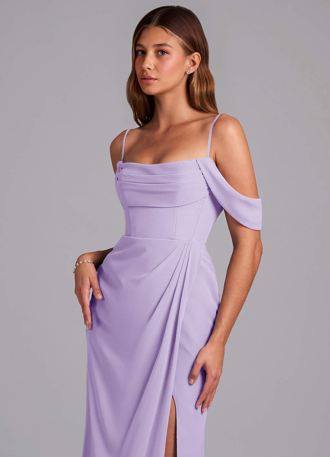 Azazie Johana Jurken voor bruidsmeisjes Converteerbaar Jurk van Chiffon met Zeemeermin Off the Shoulder Lila image4