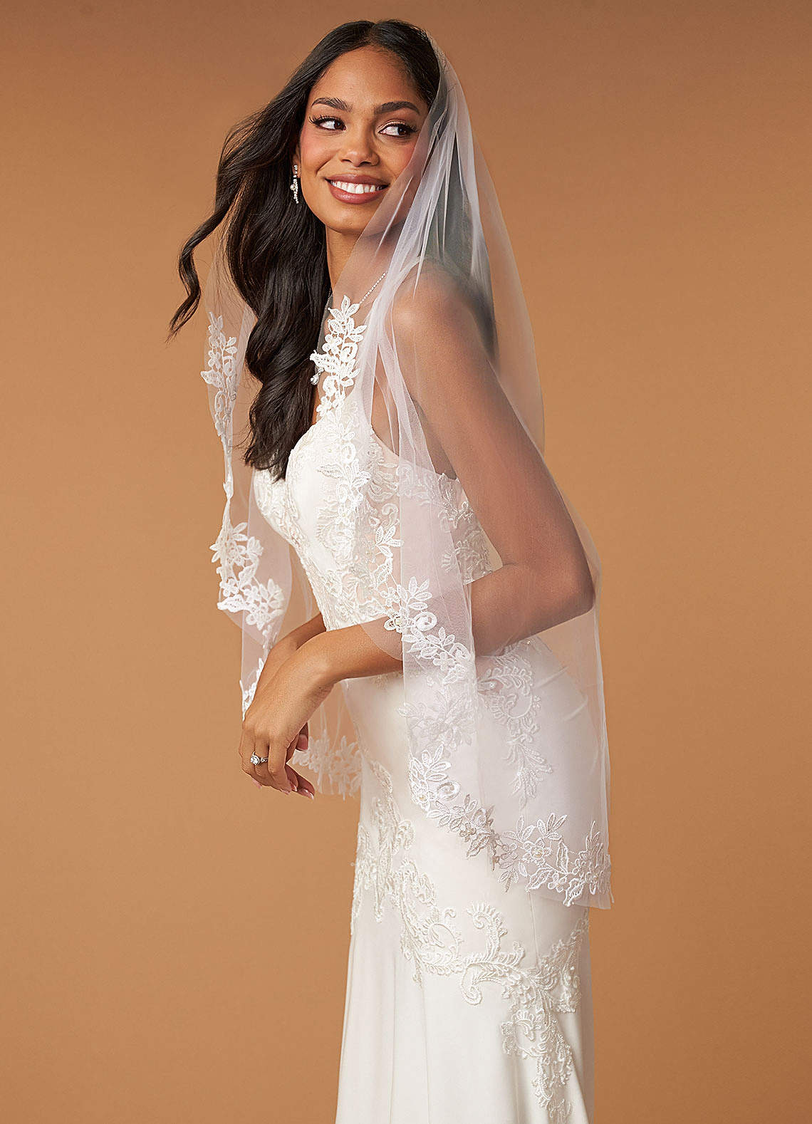 front Cordelia Flower Lace Hip Length Veil