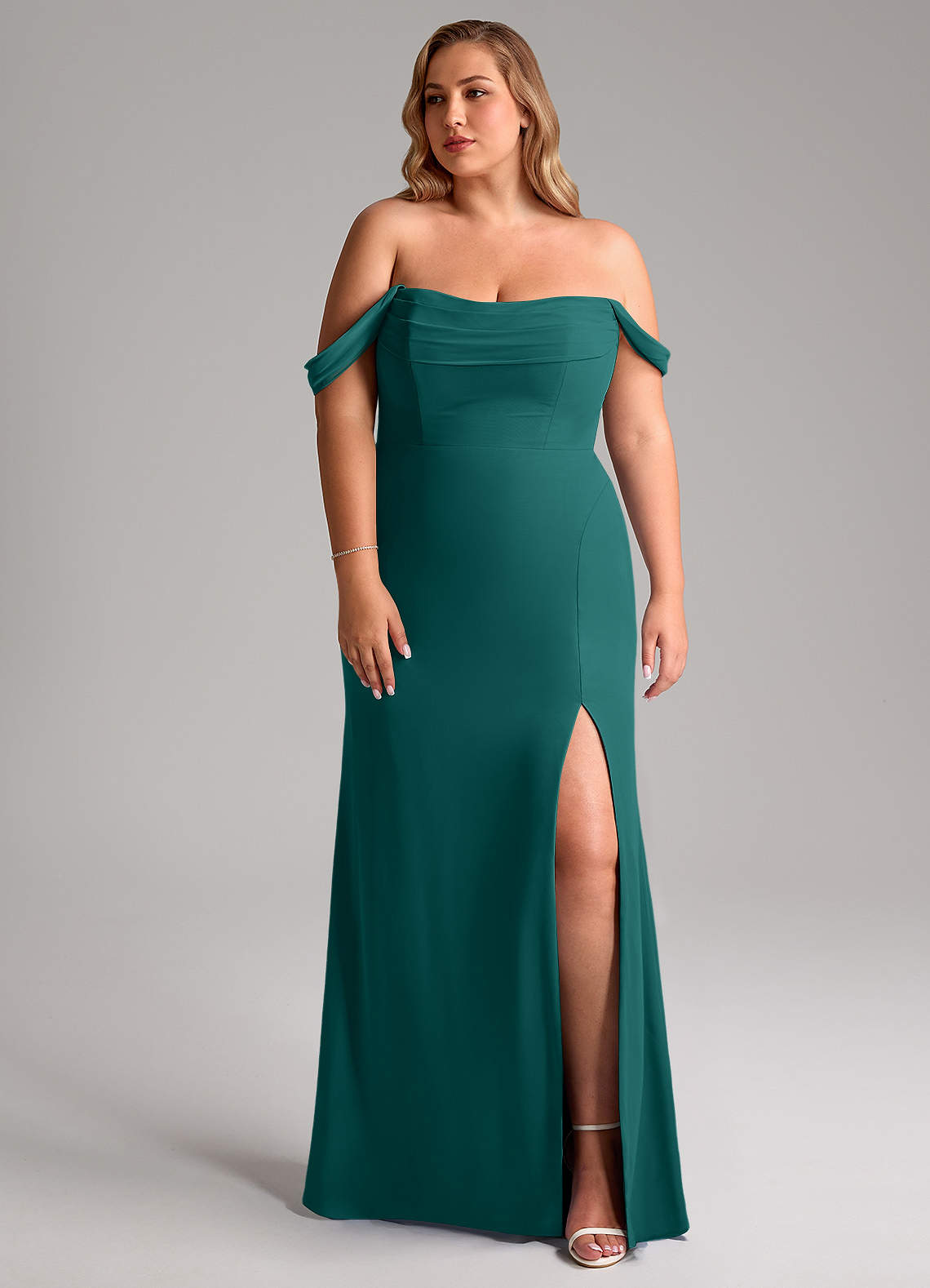 Azazie Saige Abiti da Damigella Abito Convertibile A-Line in Chiffon a Spalla Scoperta Verde Pavone image9
