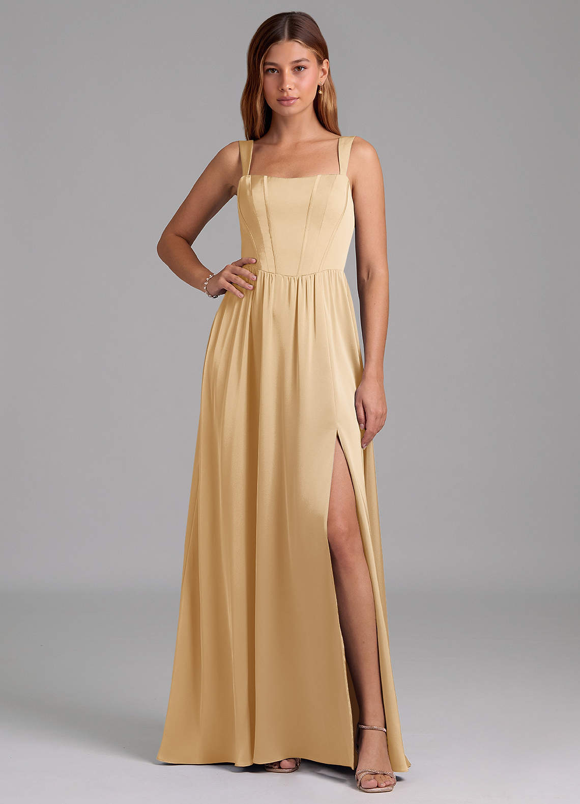 Azazie Rosaline 신부 들러리 드레스 A라인 사이드 슬릿 스트레치 새틴 바닥 길이 드레스 image1