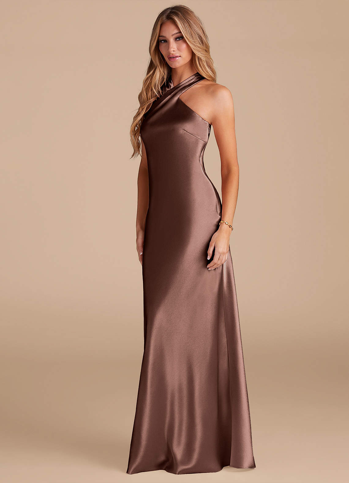 Azazie Doretta Robes de demoiselle d'honneur Robe Sirène en Satiné métallisé Arc Expresso image3