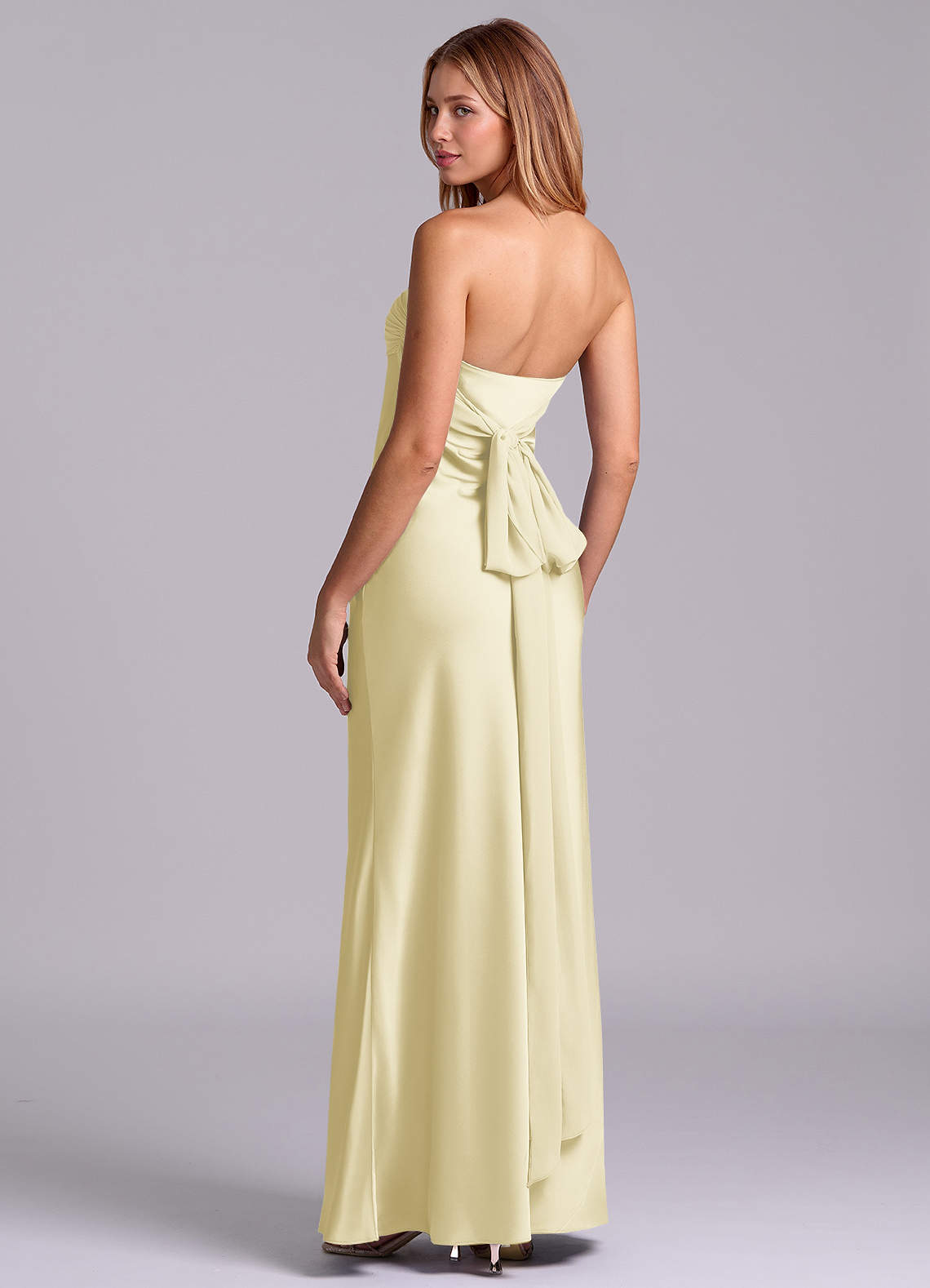 Azazie Ailanie Brudtärnklänningar Klä av Tubklänning i Stretch Satin Axelbandslös Citronsorbet image1