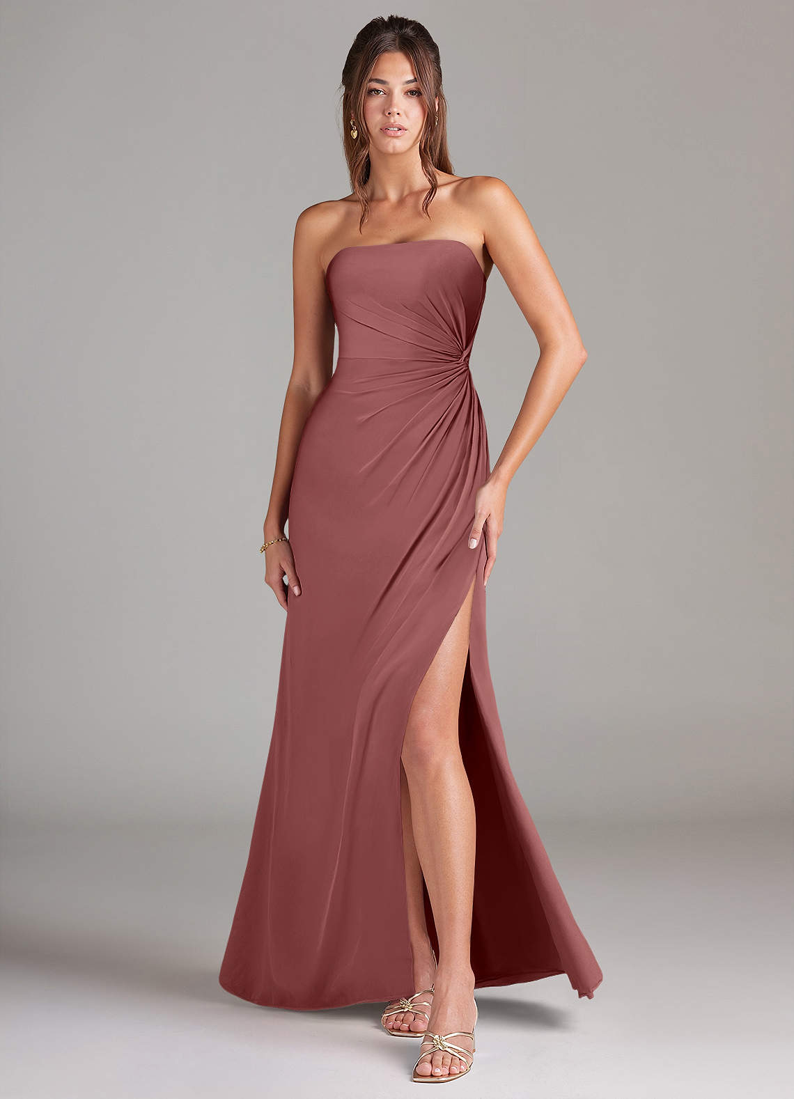 Azazie Aliani Jurken voor bruidsmeisjes Converteerbaar Jurk van Chiffon met Kolom Strapless Amethist image1