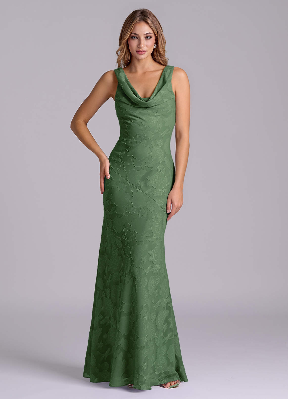 Azazie Rylina Abiti da Damigella Abito Sirena in Burnout Floreale Eucalipto image1