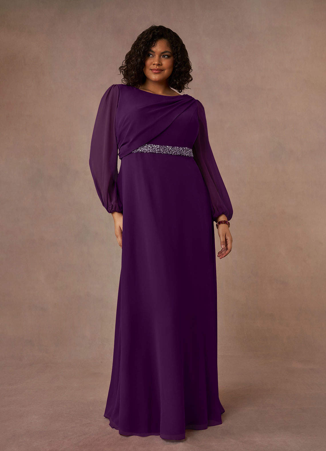 Azazie Priyanka Kleider für die Brautmutter A-Linie Bootshals Gefaltet Chiffon Kleid Traube image1
