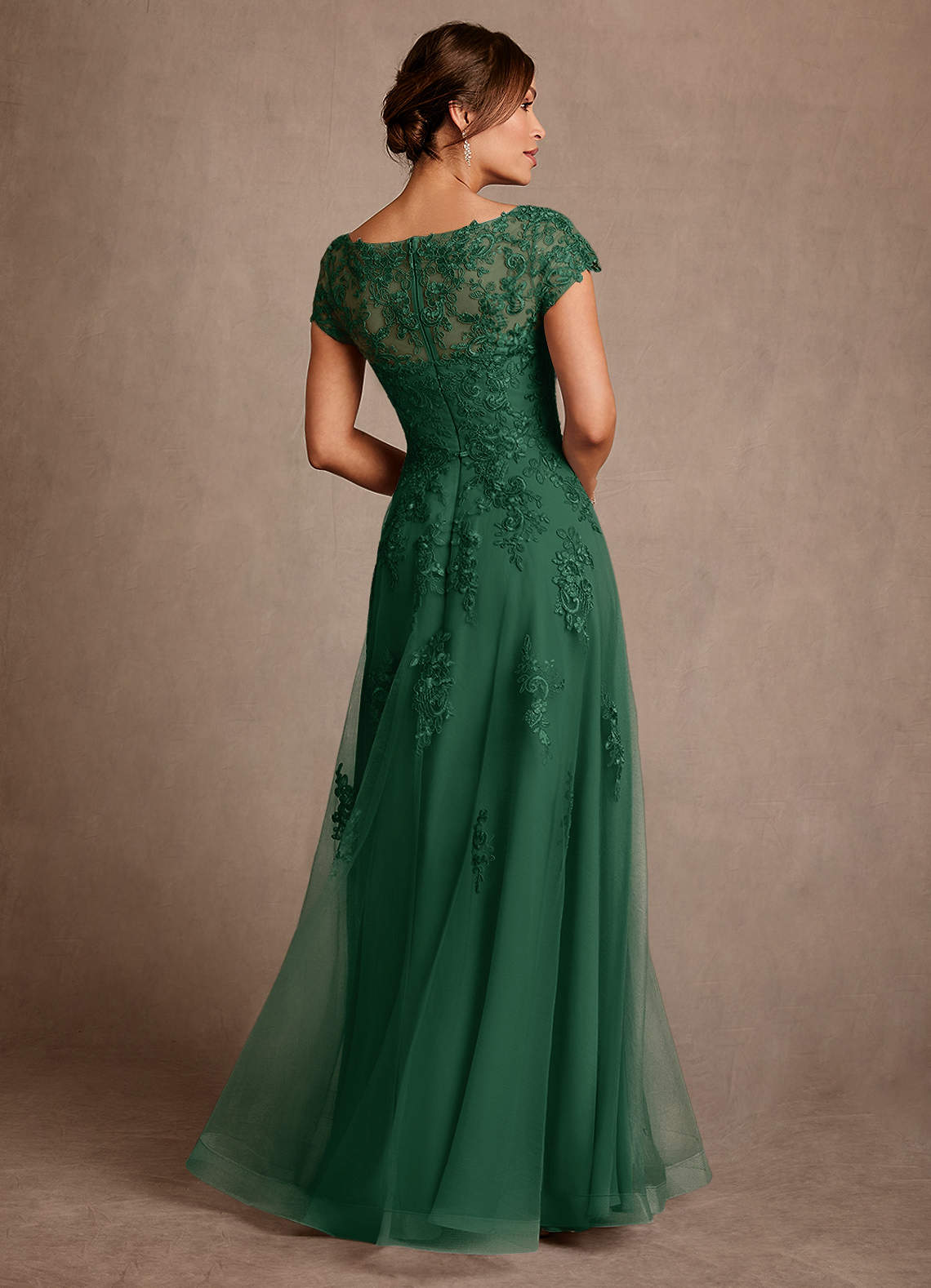 Azazie Jalinda vestidos de madre de la novia Vestido de Verde Oscuro de Gasa de Corte en A con Encaje image1