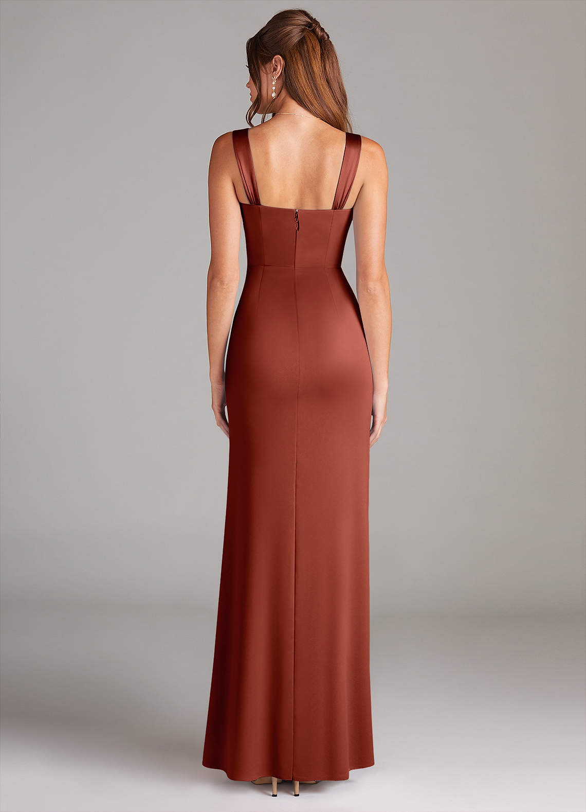 Azazie Denice Robes de demoiselle d'honneur Robe Fourreau en Satin extensible Plissée Terracotta image1