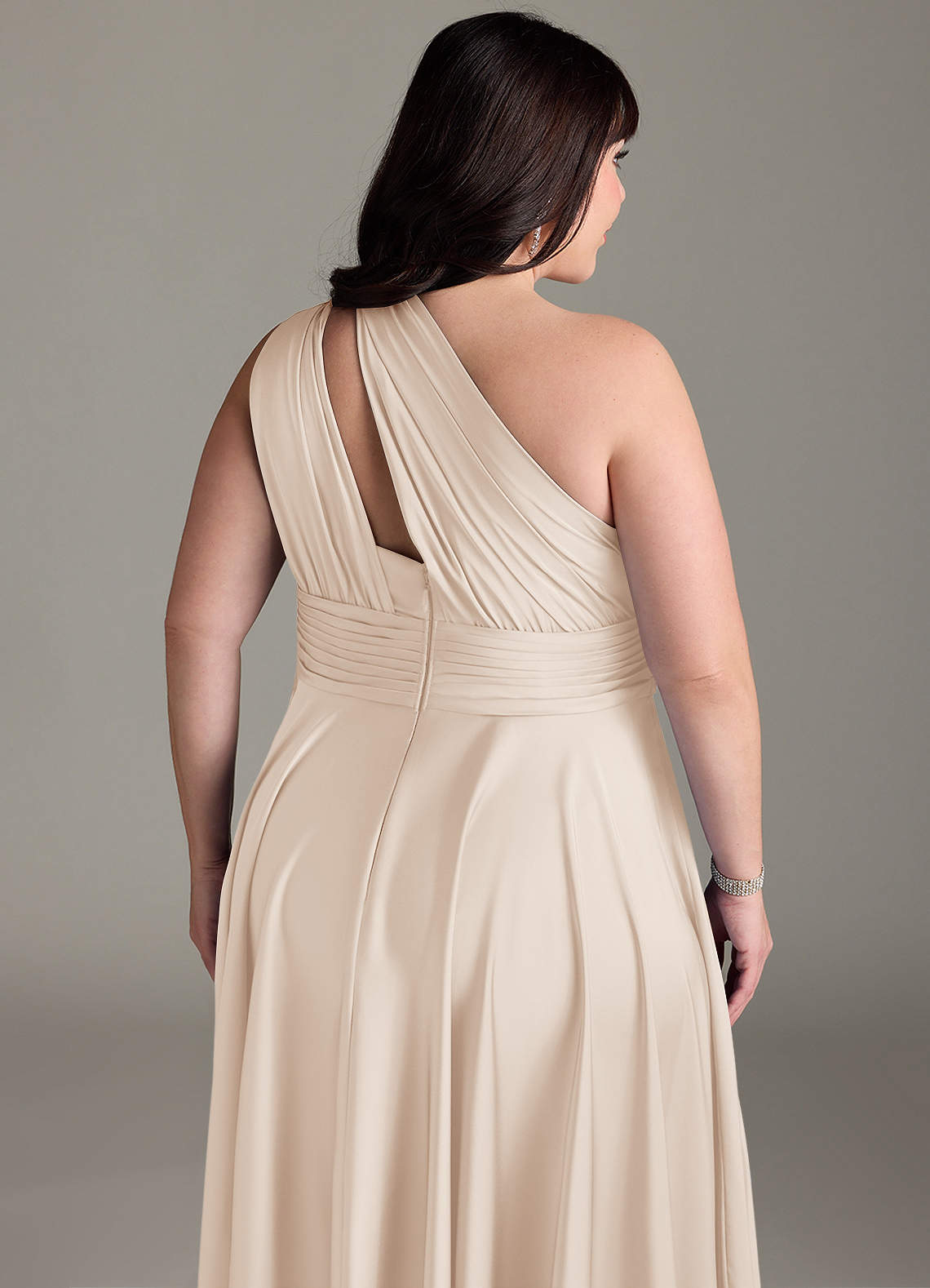 Azazie Charlize Vestidos de damas de honor Vestido de Alabastro Blanco de Satén Elástico de Corte en A con Hombro unilateral image15