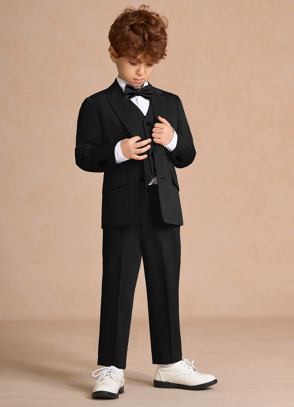 front Oliver Black Boys 5-Piece Suit With Bow Tie