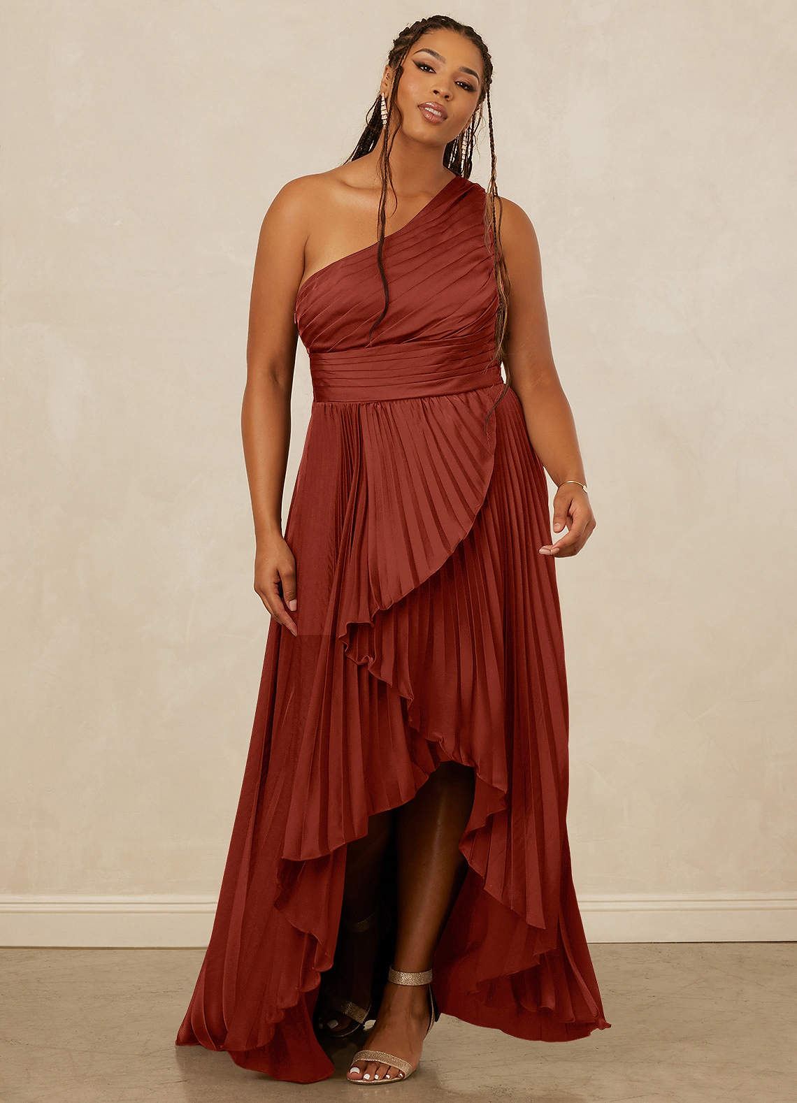 Christian Siriano Bridal for Azazie 1008 Robes de demoiselle d'honneur Robe Trapèze en Satin extensible Ue épaule Terracotta image1