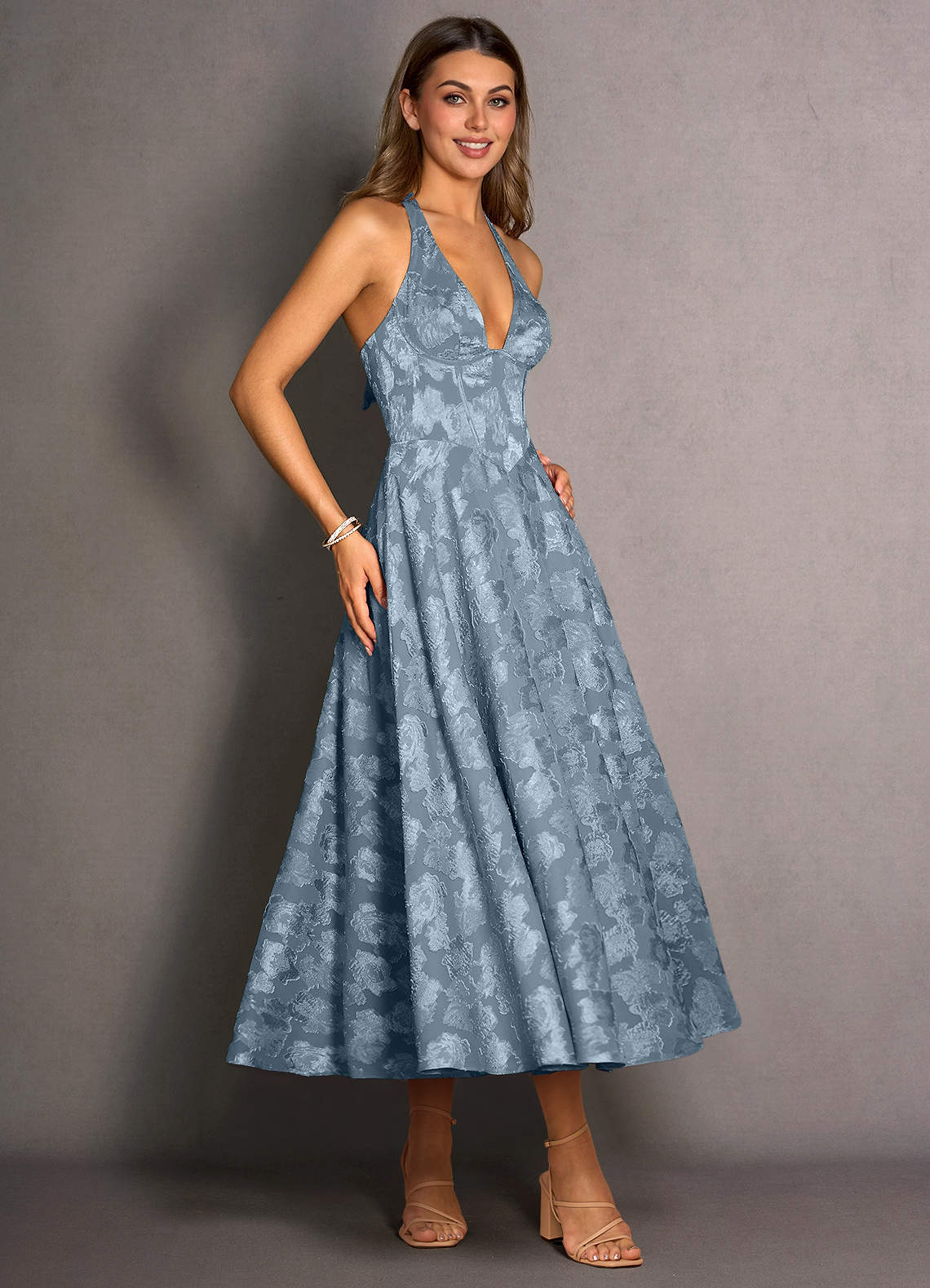 Isabeau Pölyinen Sininen Midi mekko image4