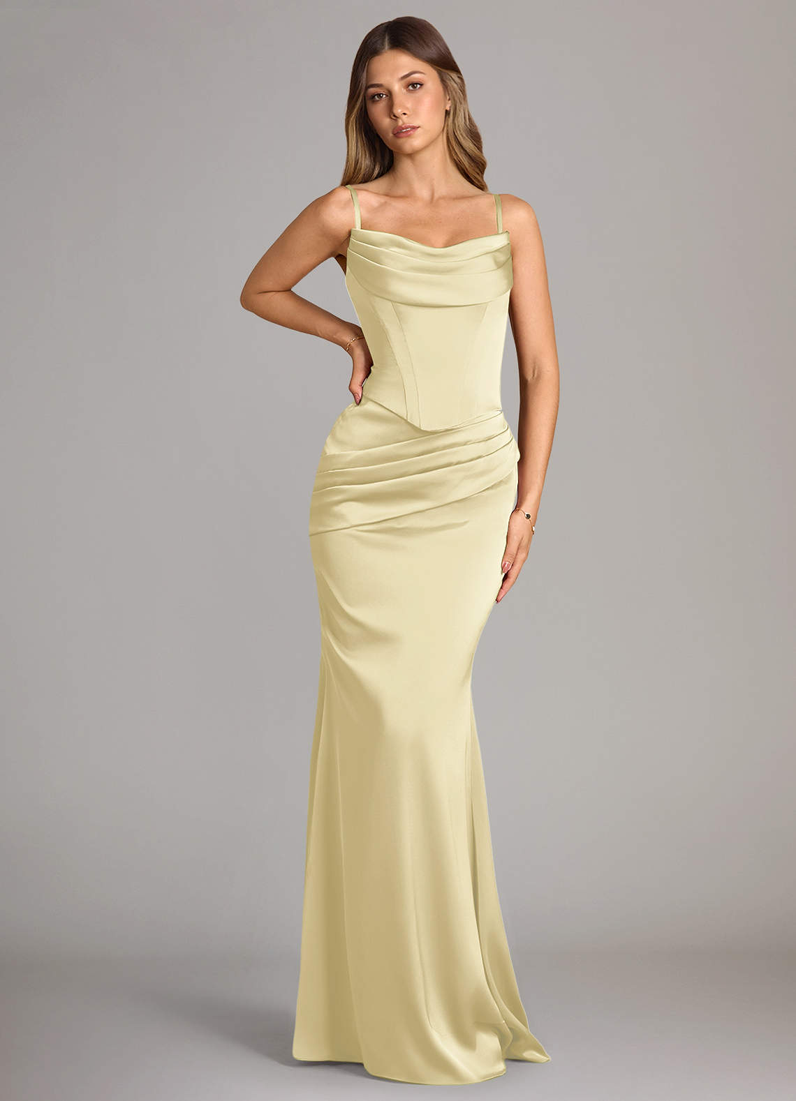 Azazie Sorrel Robes de demoiselle d'honneur Robe Sirène Convertible en Satin extensible Sans bretelles Sorbet Citron image6