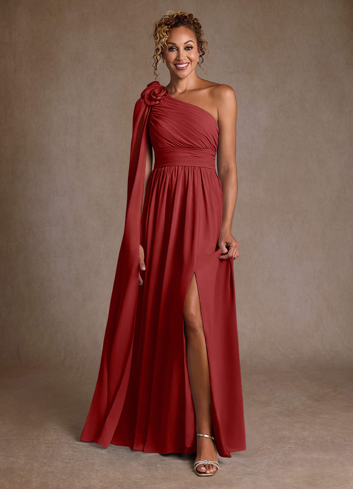 Azazie Lancaster vestidos de madre de la novia Vestido de Óxido de Gasa de Corte en A con Hombro unilateral image1
