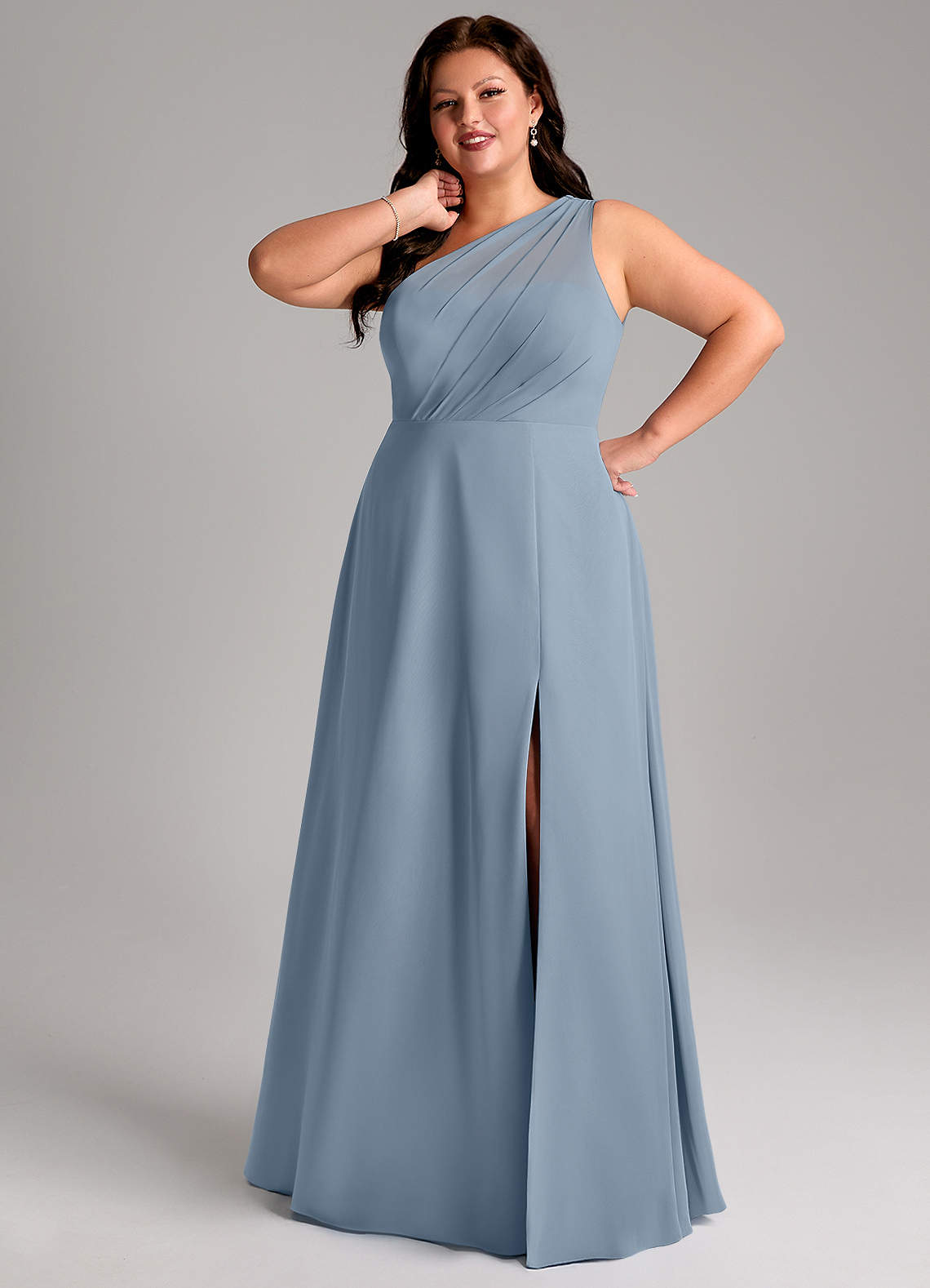 Azazie Phaedra Vestidos de damas de honor Vestido de Azul Polvoriento de Gasa de Corte en A con Hombro unilateral image6