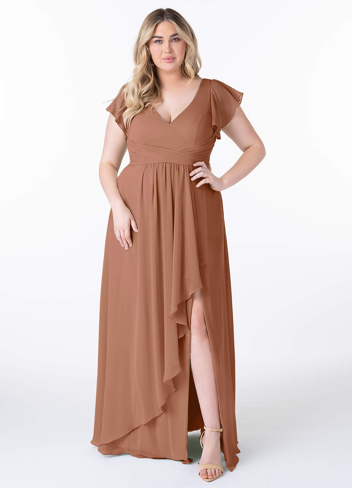 Azazie Omari Robes de demoiselle d'honneur Robe Trapèze en Mousseline de soie Bronze image1