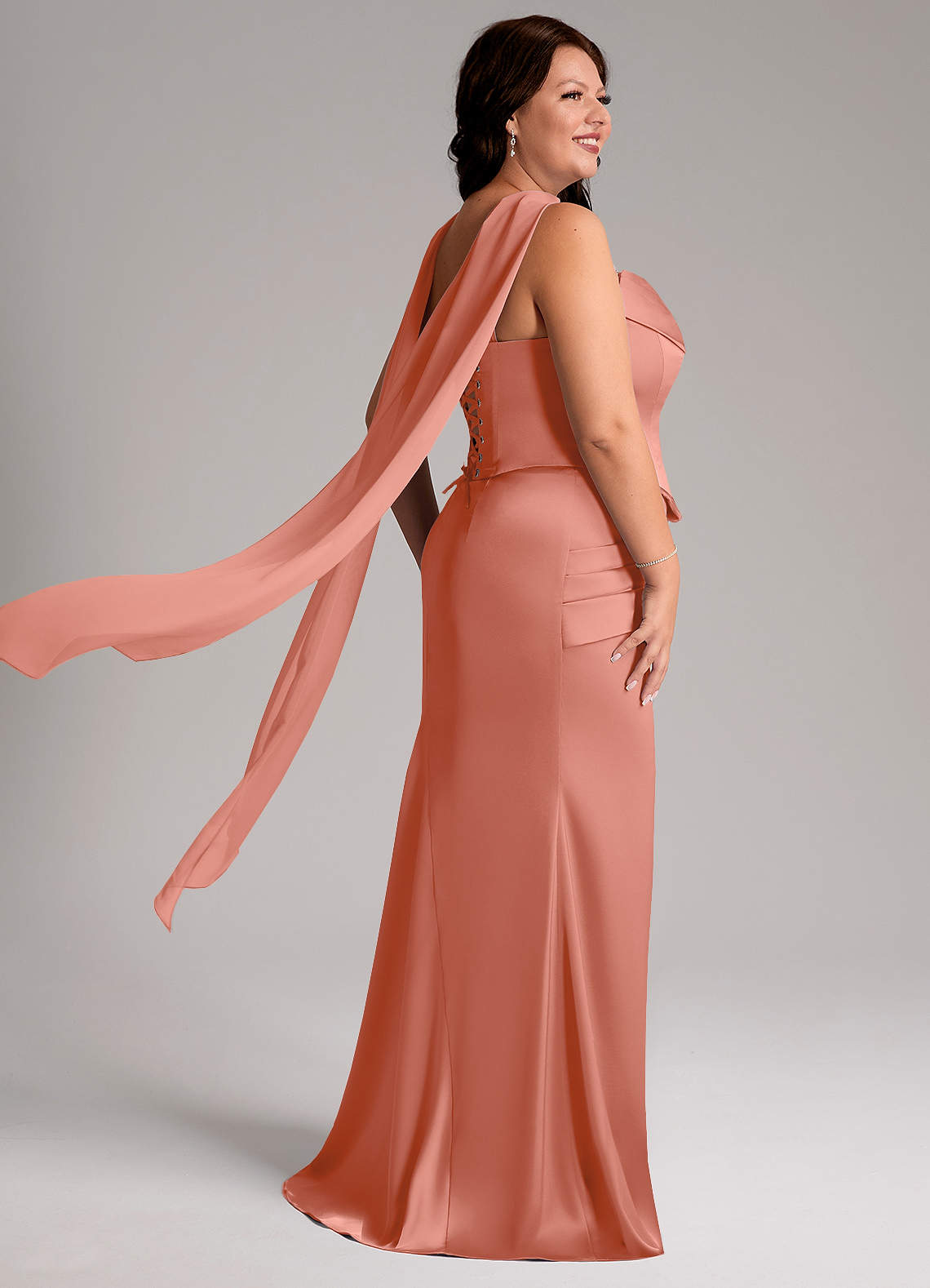 Azazie Sorrel Vestidos de madrinha de casamento Vestido Rosa Salmão de Cetim elástico de sereia com Sem alças image8