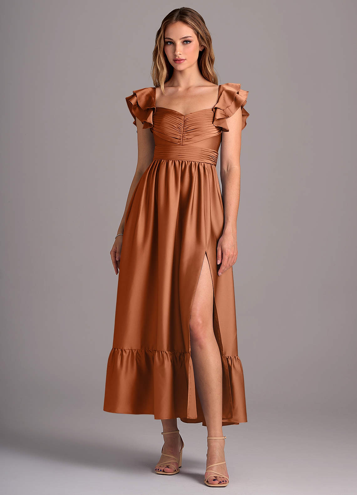 Azazie Anaya Robes de demoiselle d'honneur Robe Trapèze Convertible en Satin extensible Encolure en Forme de Cœur Cuivre image1