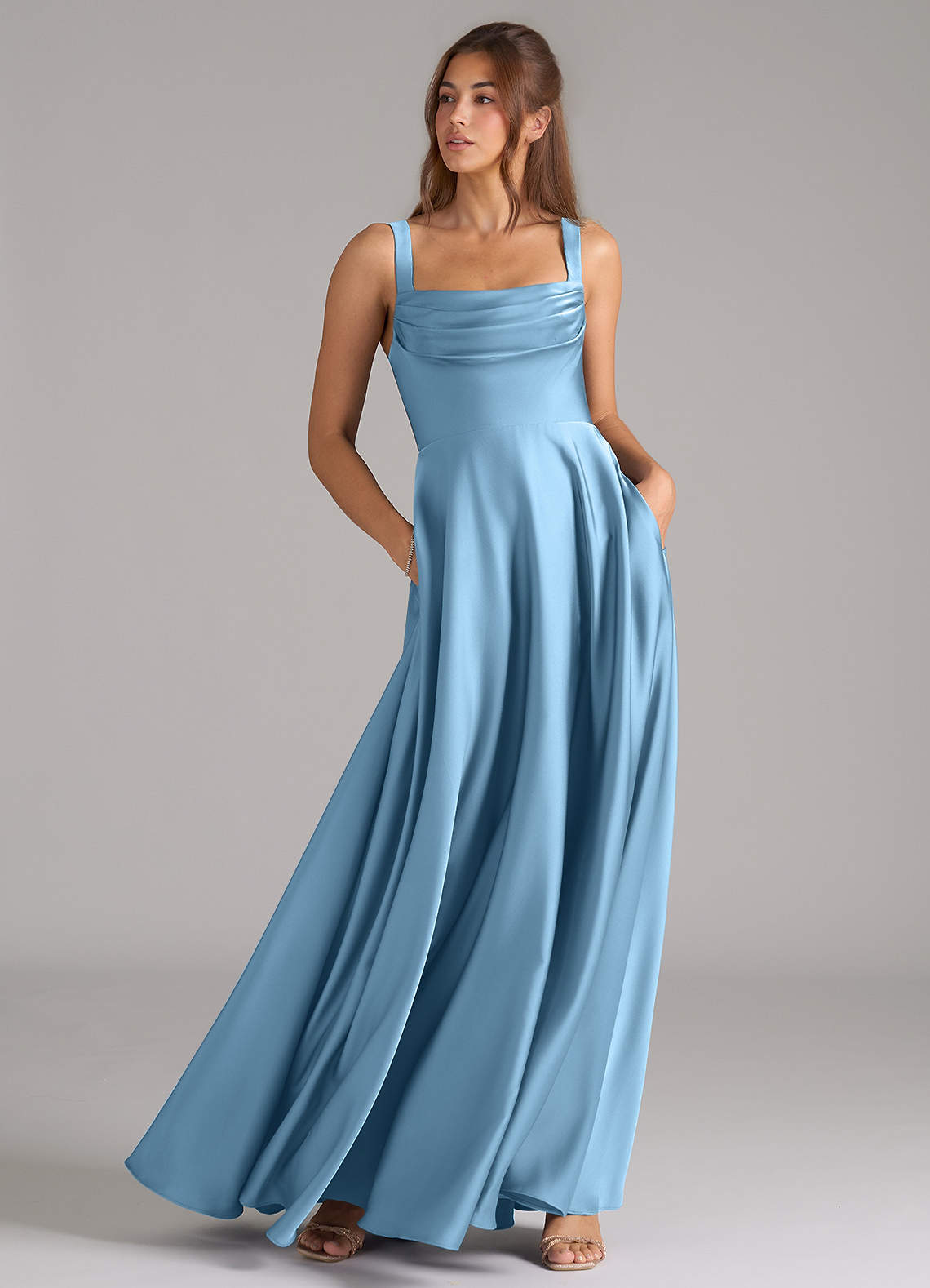 Azazie Shaude Robes de demoiselle d'honneur Robe Trapèze en Satin extensible Plissée Acier Bleuté image2