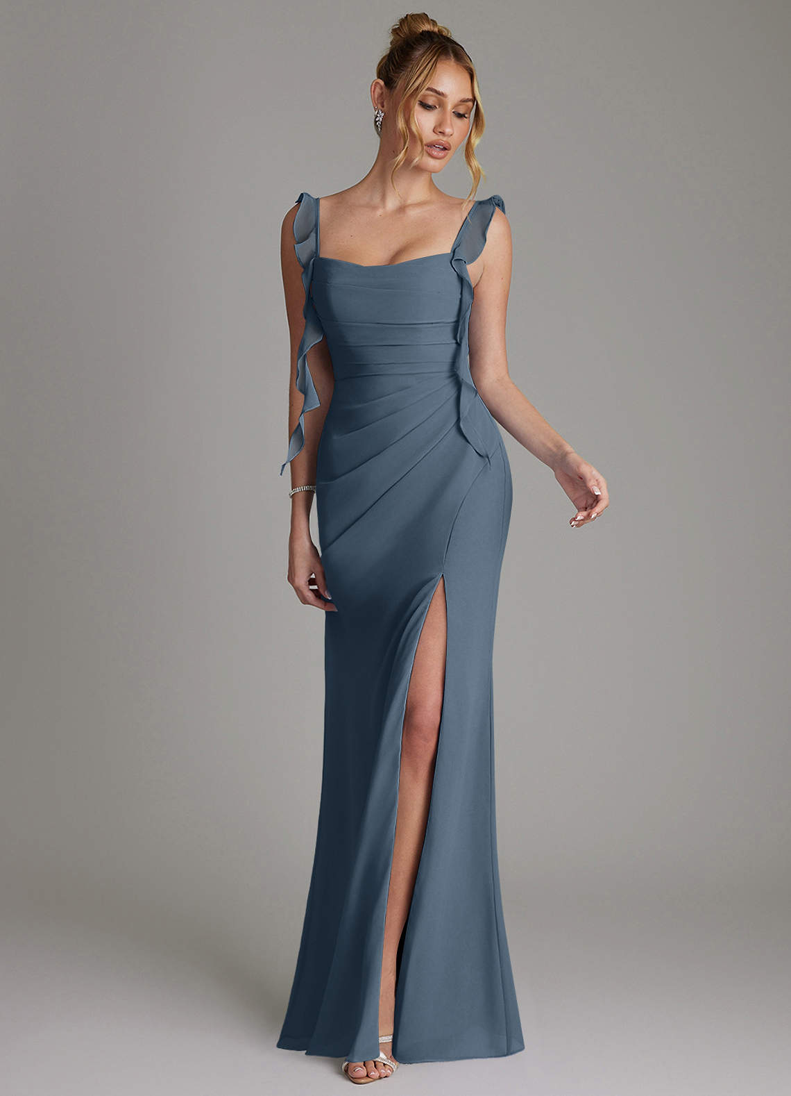 neptune bridesmaid dress Azazie Jessamine Tamanhos:S