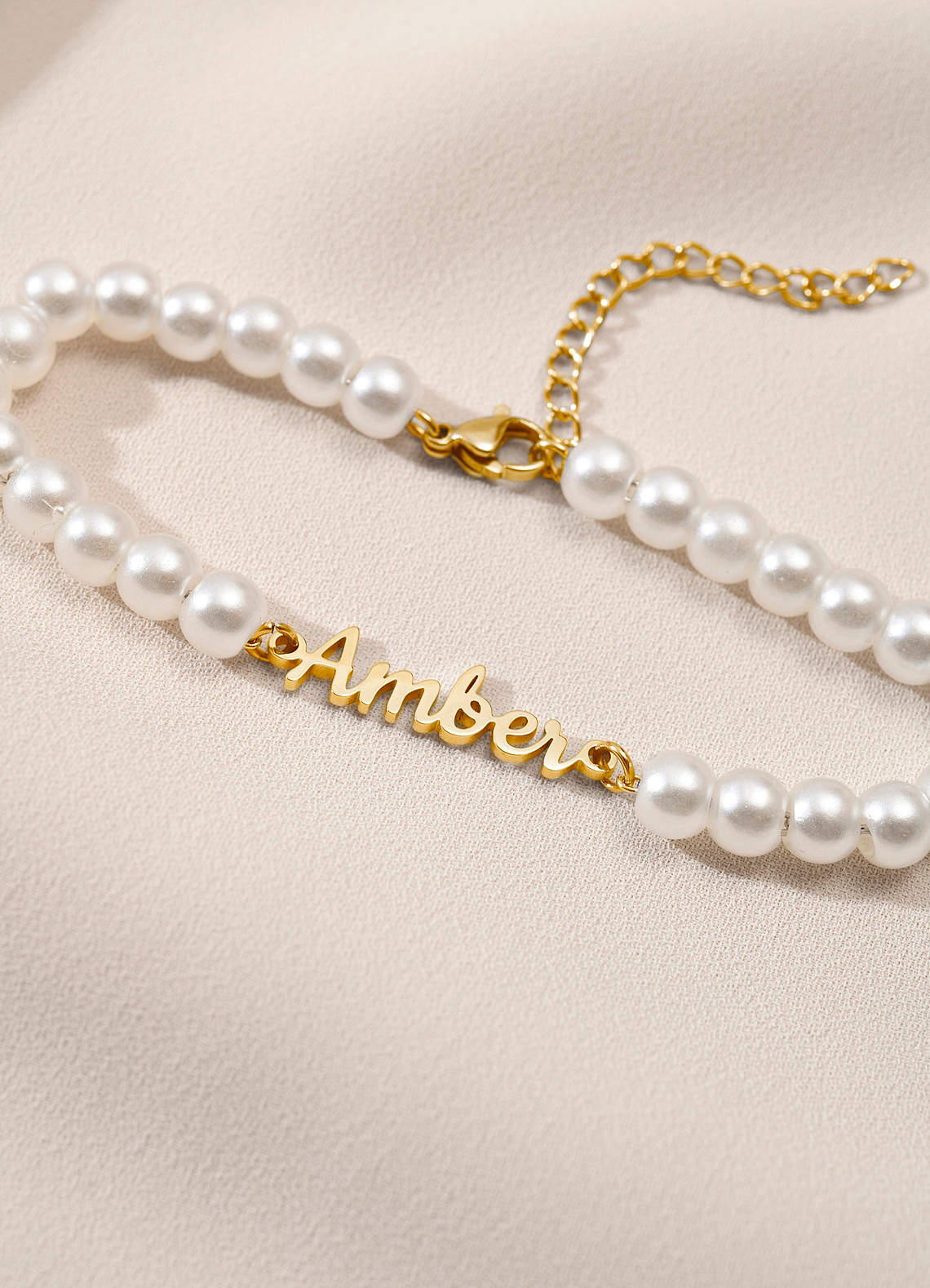 front Personalized Name Pearl Bracelet