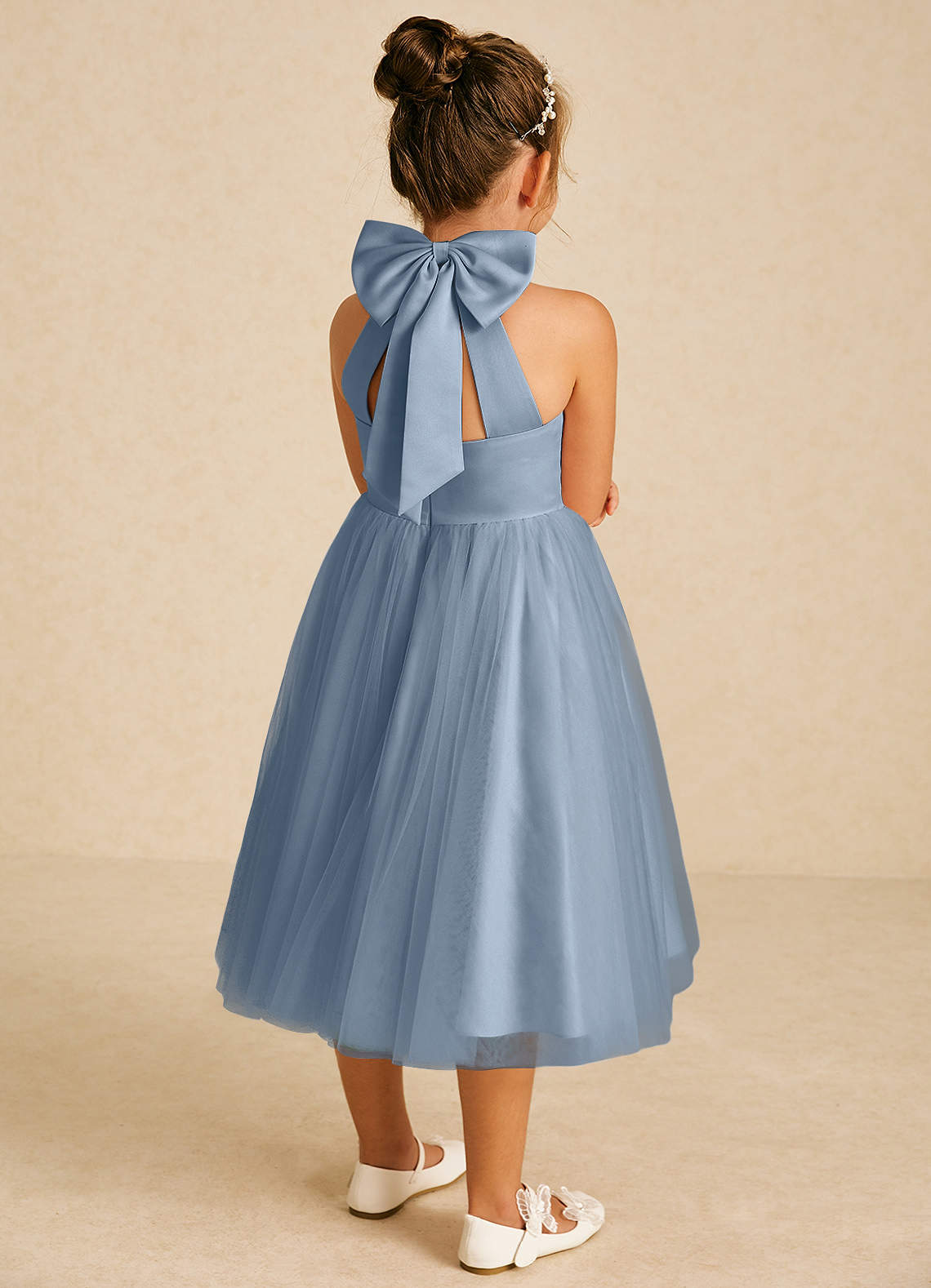 Azazie Dora vestidos de niña de las flores Vestido de Azul Polvoriento de Tul de Corte En A con Lazo image1