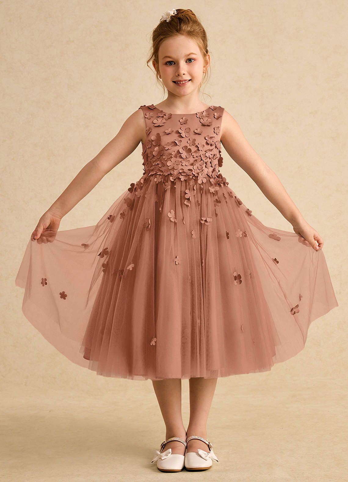 Azazie Lana Blumenmädchenkleider A-Linie ärmellos Matte Satin Kleid Bronzer image1