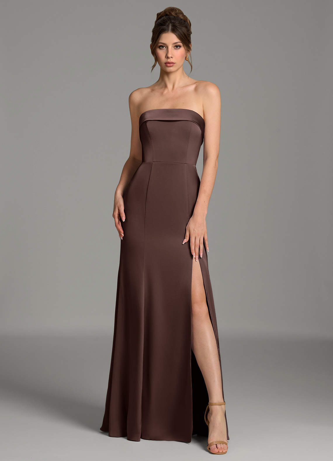 Anandamideリネンドレス Azazie Helena Ready to Ship Ganache Stretch Satin Bridesmaid