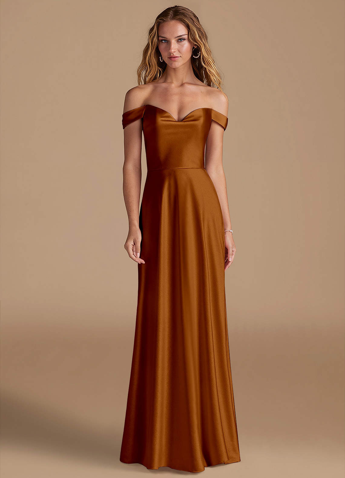 Azazie Jackalin Robes de demoiselle d'honneur Robe Trapèze Convertible en Satiné métallisé Épaule décolletée Cuivre image1