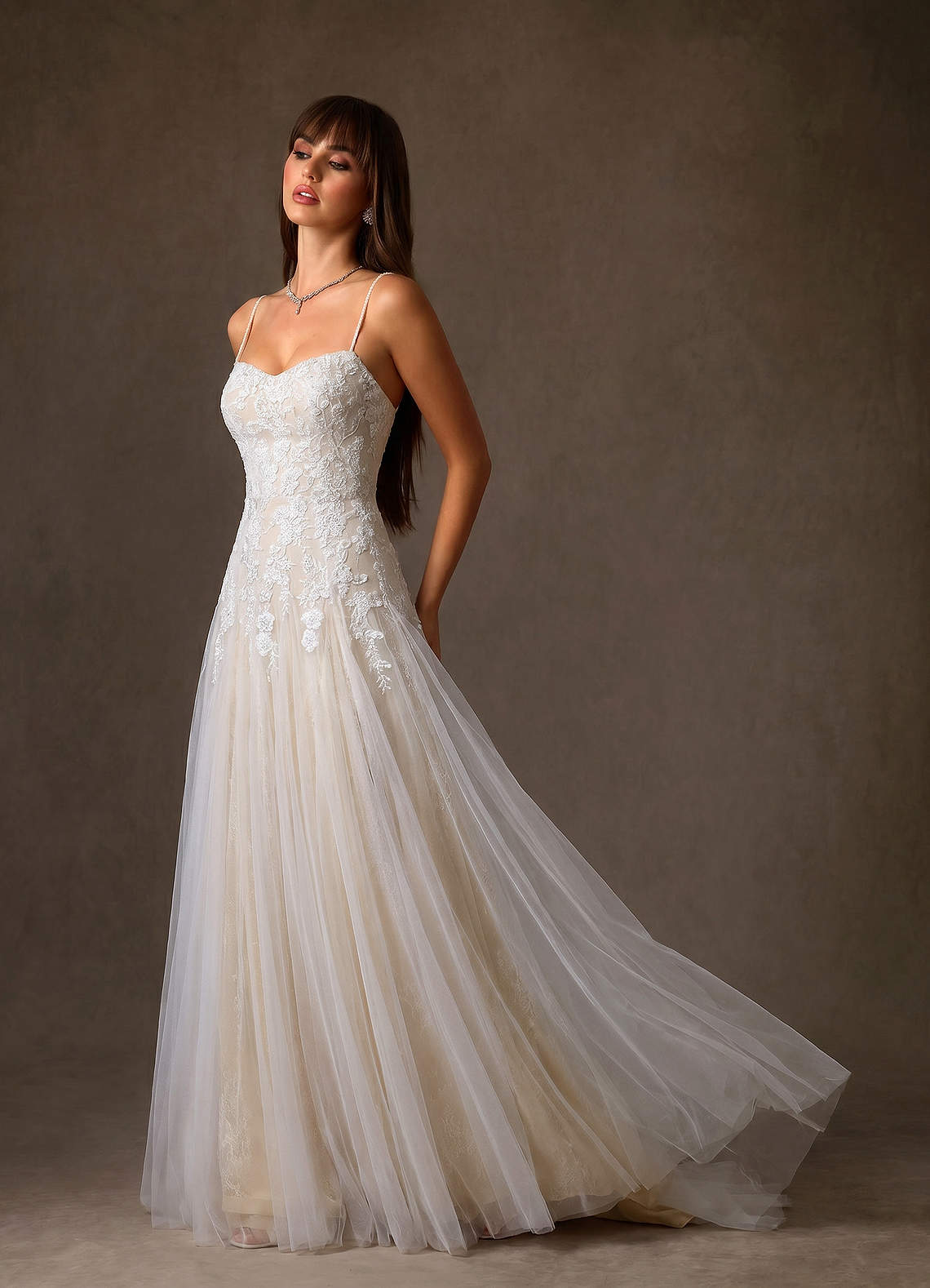 Azazie Lumina At-home Try On Dresses Diamond White Champagne A-Line Sweetheart Neckline Lace Dress image1