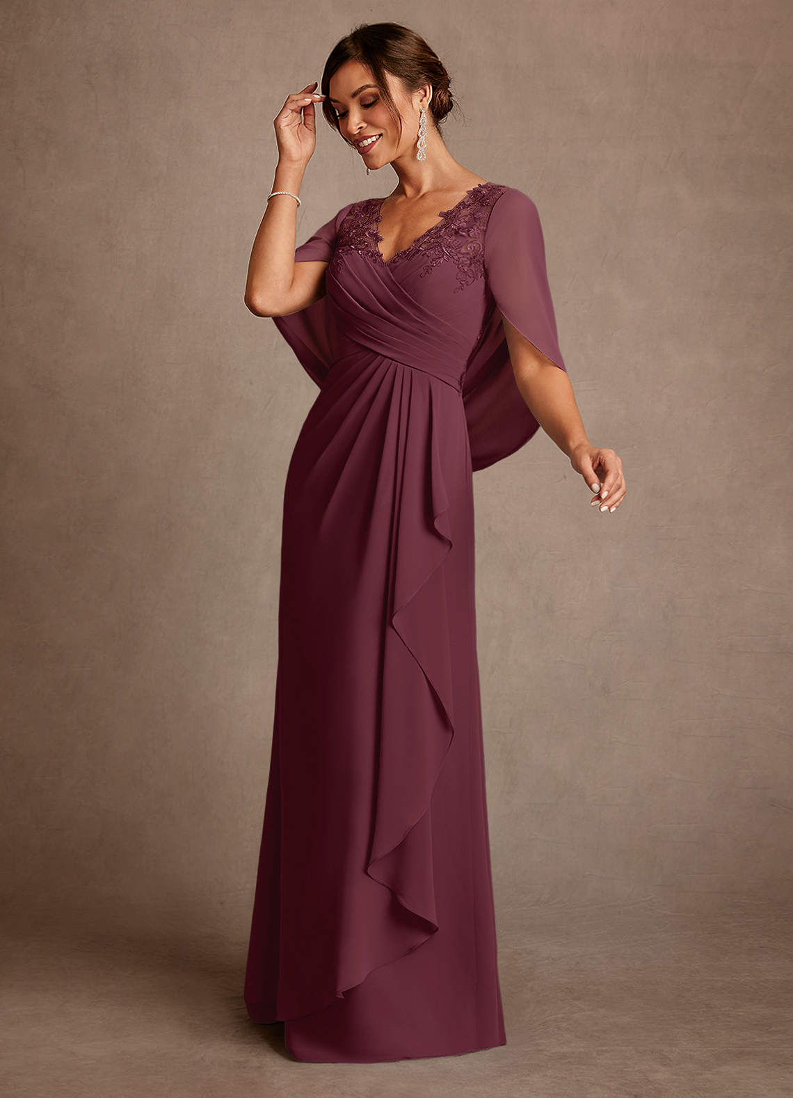 Azazie Santa Clara Mère de la mariée Robes Robe Trapèze en Dentelle Cabernet image3