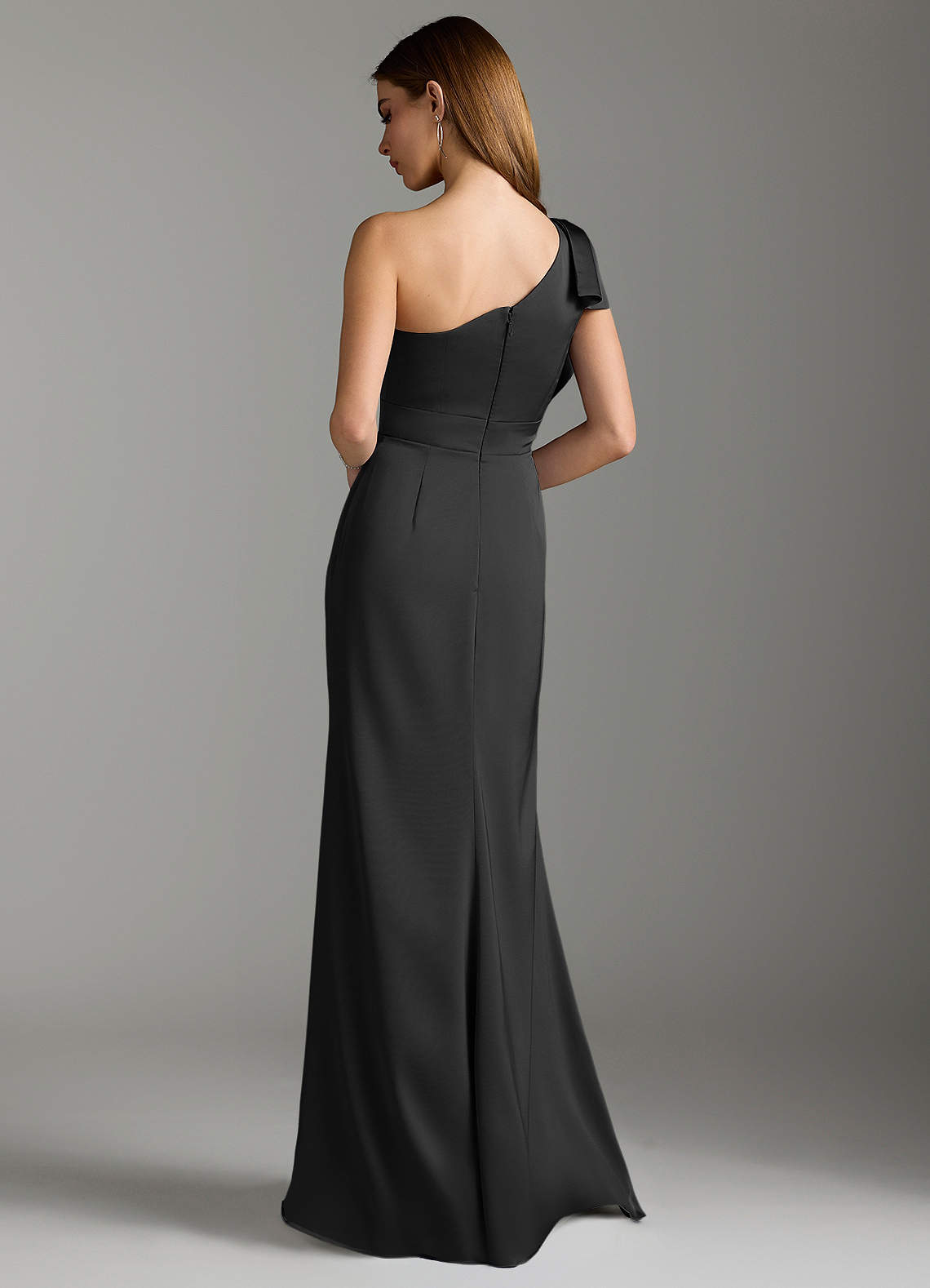 Azazie Rinna Vestidos de damas de honor Vestido de Negro de Satén Elástico de Corte Sirena con Volante image7