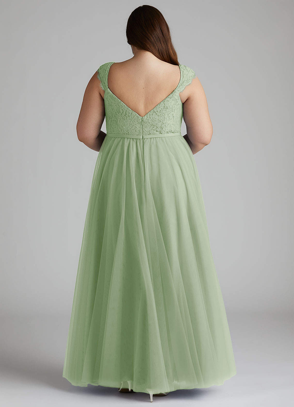 Azazie Luxi Essayer des robes à la maison Robe Trapèze en Tulle Plissée Cabernet image9