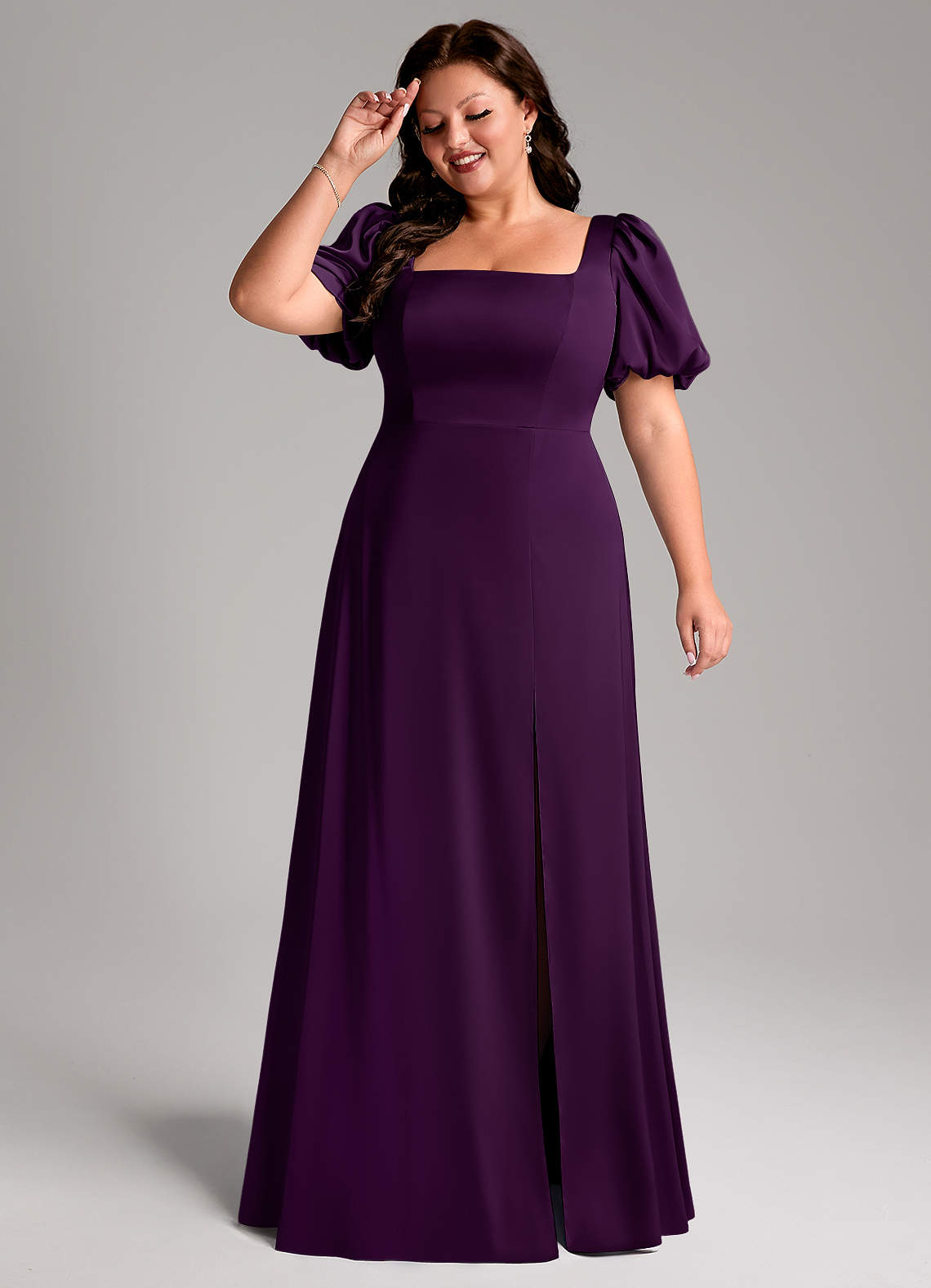 Azazie Fyona Vestidos de damas de honor Vestido de Uva de Satén Elástico de Línea A con Plisado image3