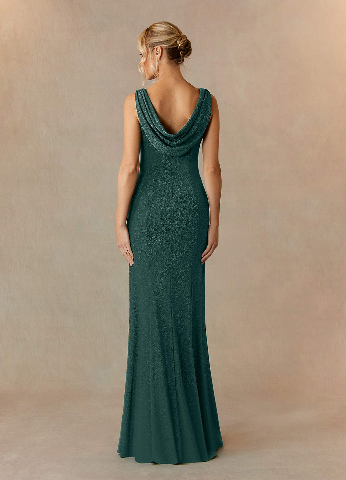 Upstudio Hamden Mother of the Bride Dresses Pine Mermaid Bateau Neckline Metallic Knit Dress image3