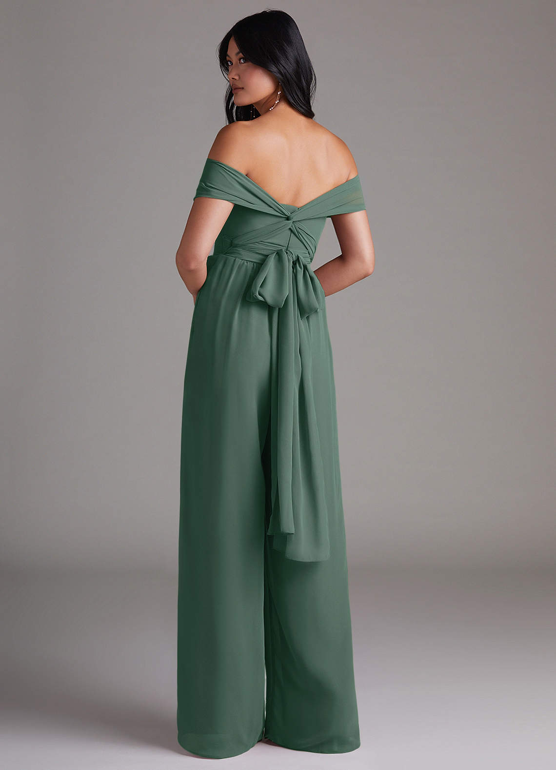 Azazie Lamara Essayer des robes à la maison Combinaison Convertible en Mousseline de soie Épaule décolletée Bleu Poussiéreux image4