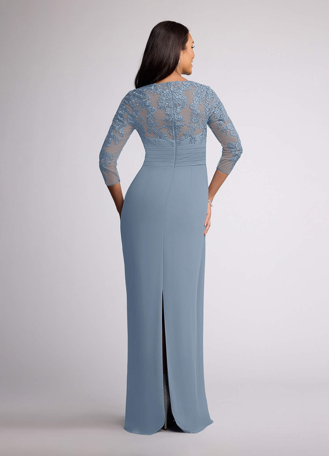 Azazie Joan Venta Final Vestido de Agave de Gasa de Corte Recto con Cuello en V de encaje image3