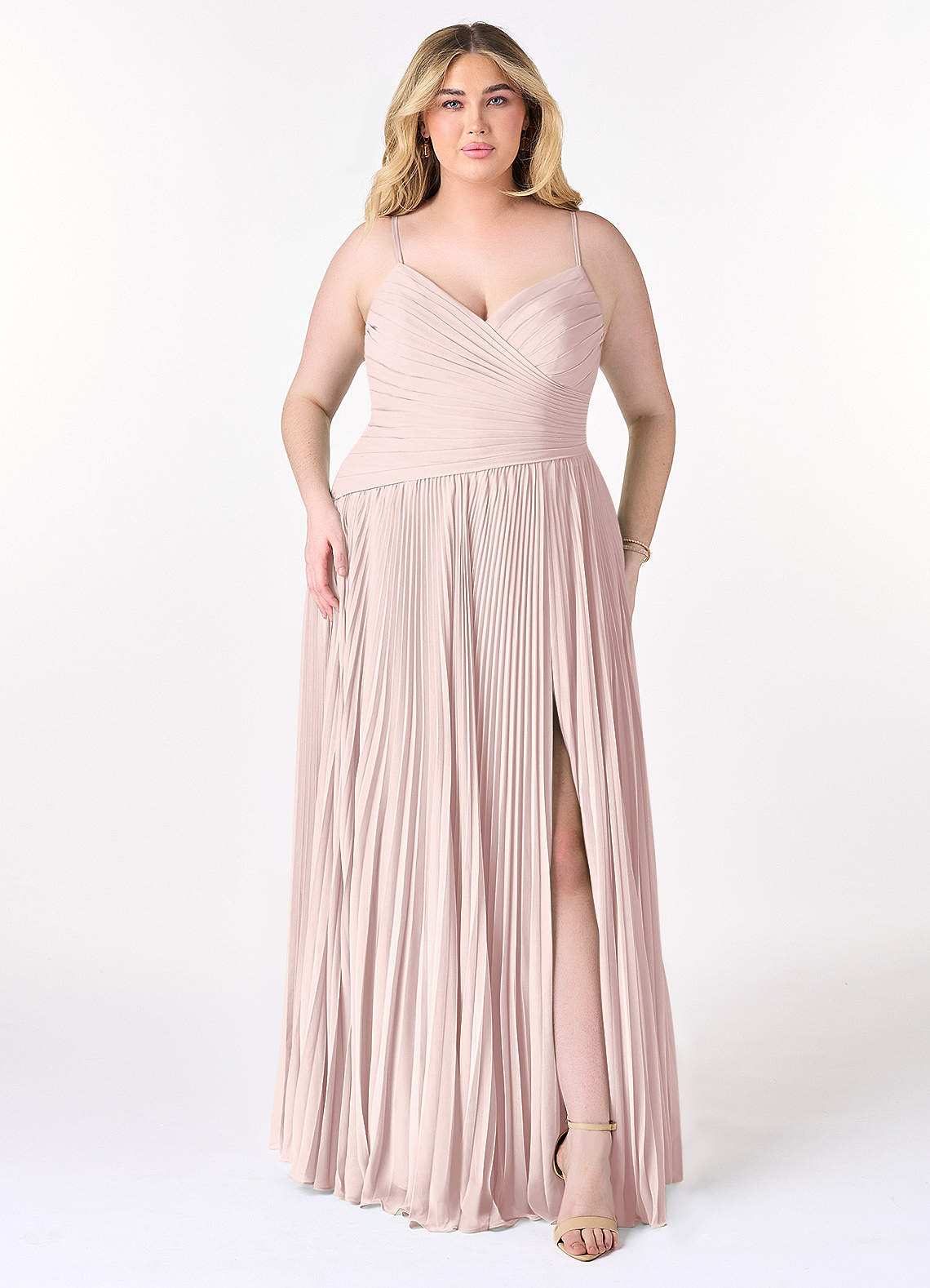 Azazie Vini Jurken voor bruidsmeisjes Jurk van Chiffon met A-Lijn V-hals geplooid Blozend Roze image1